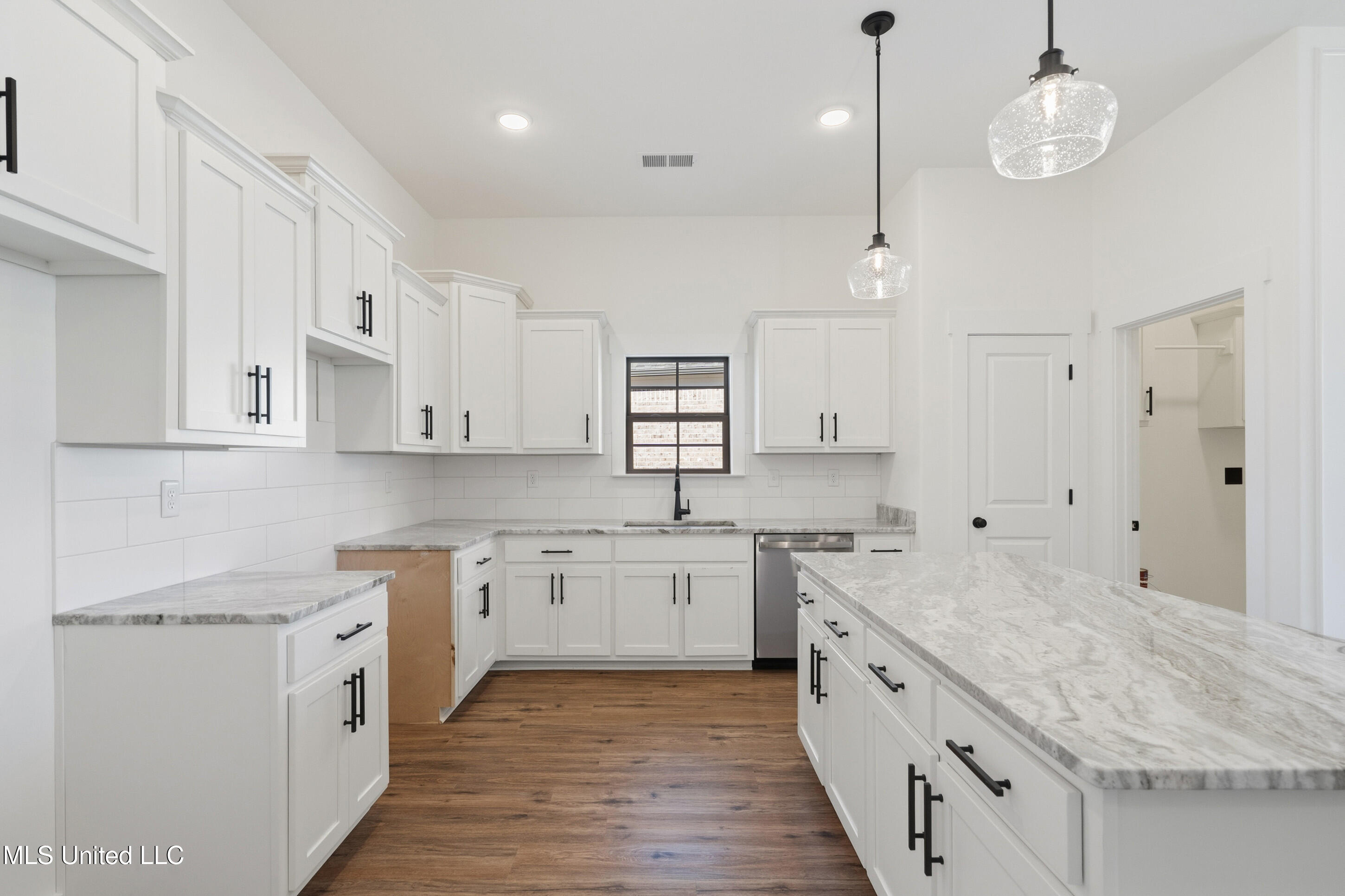 3711 Roland Drive