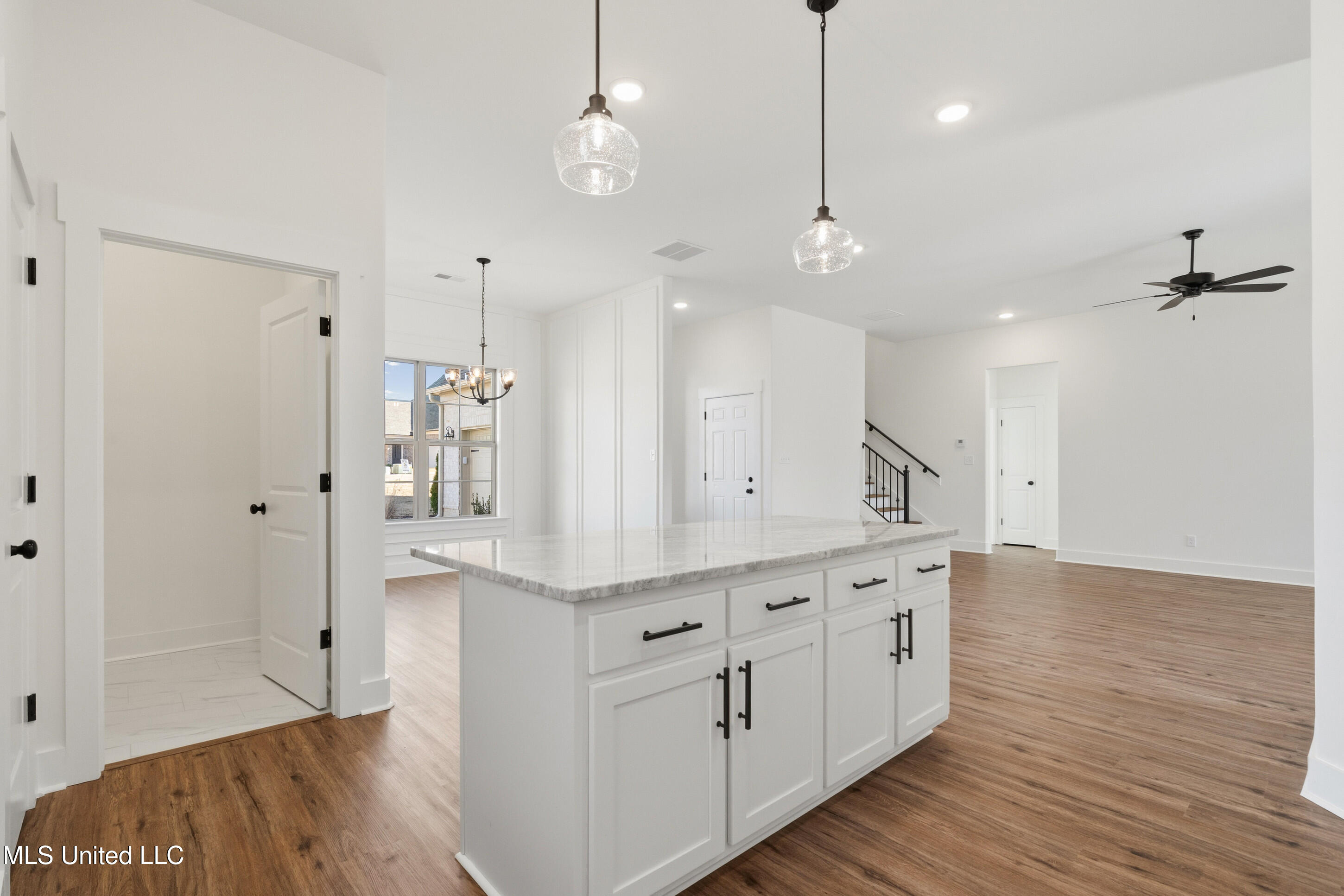 3711 Roland Drive