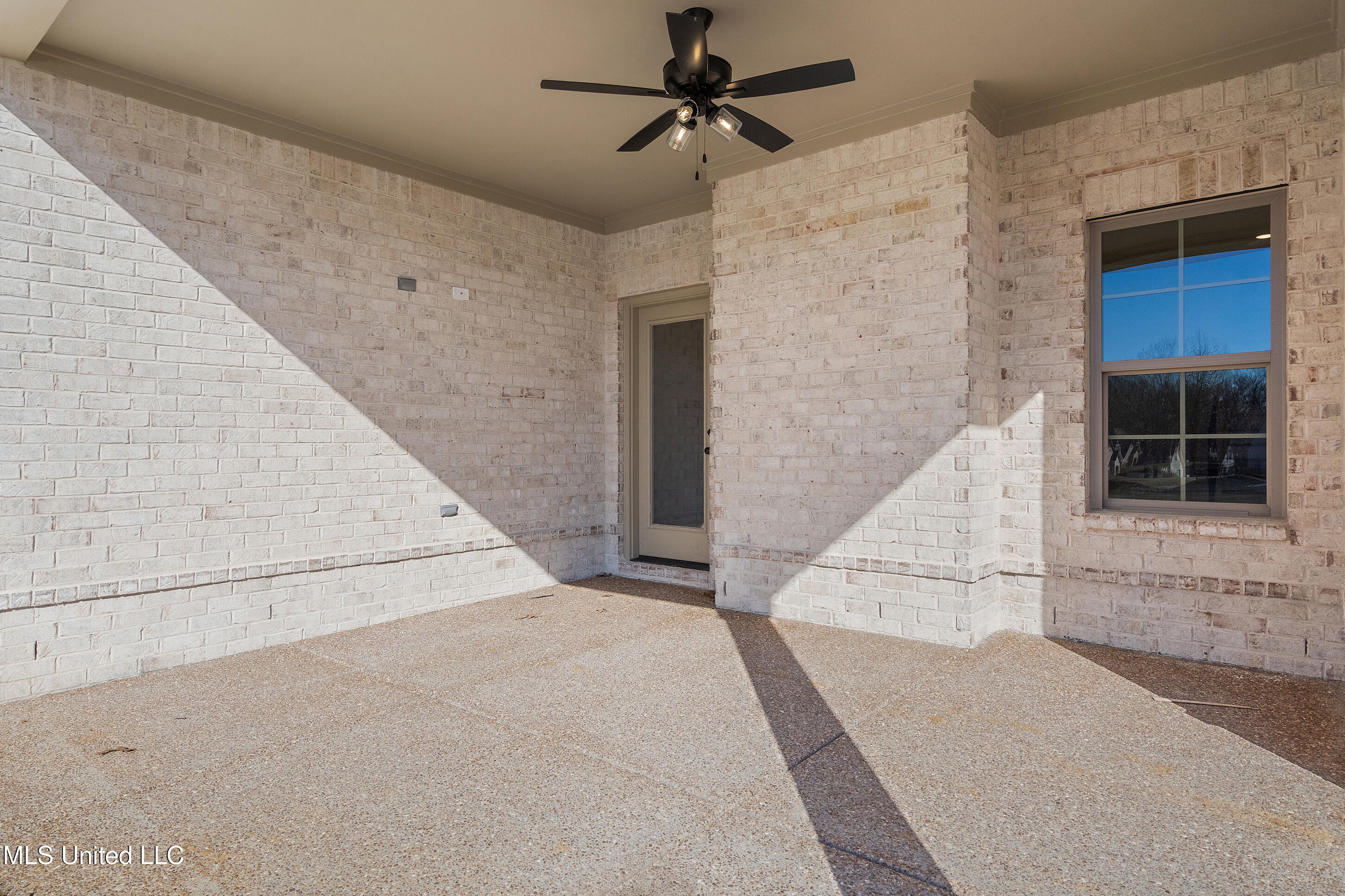 3711 Roland Drive