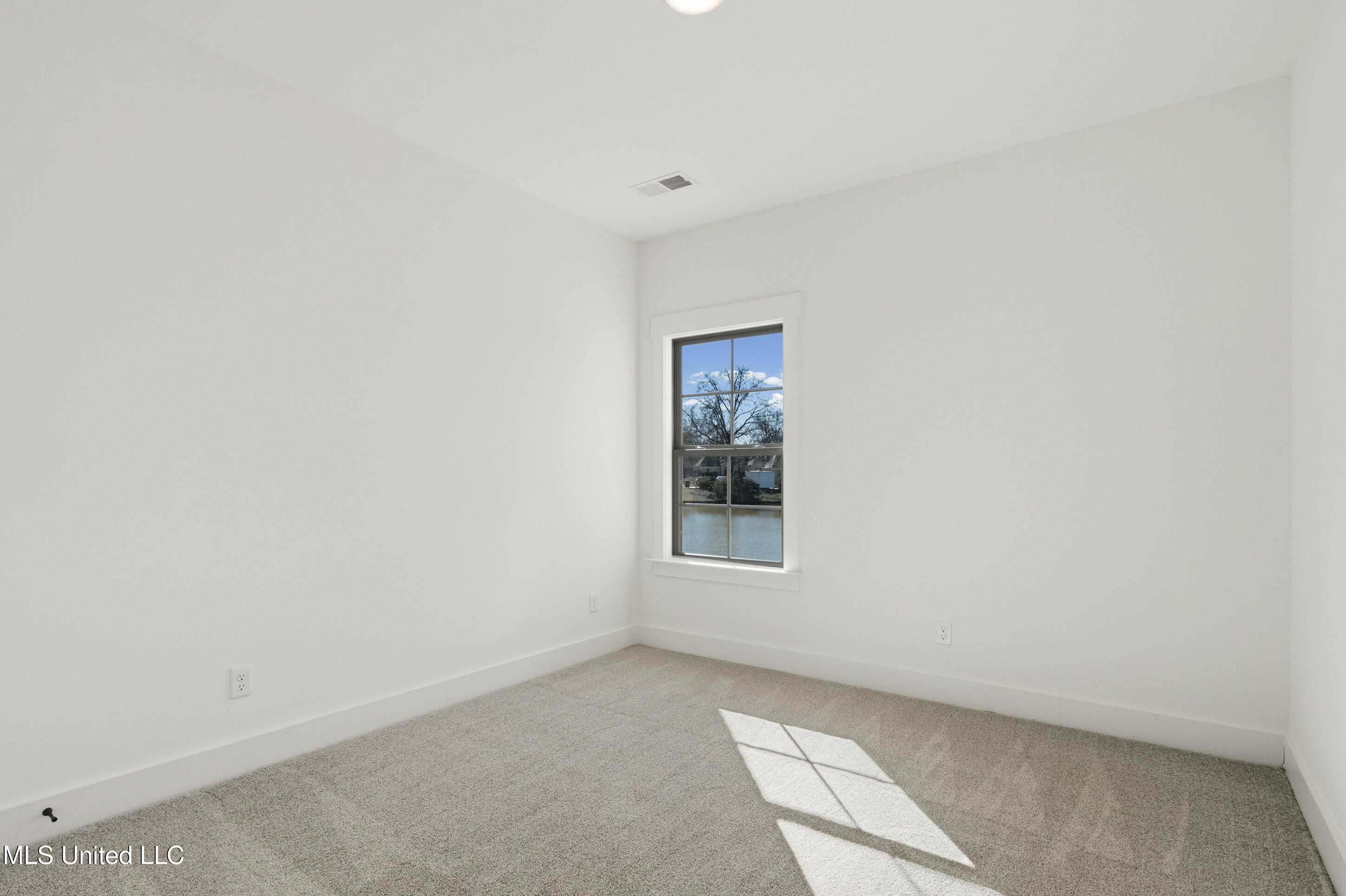 3711 Roland Drive