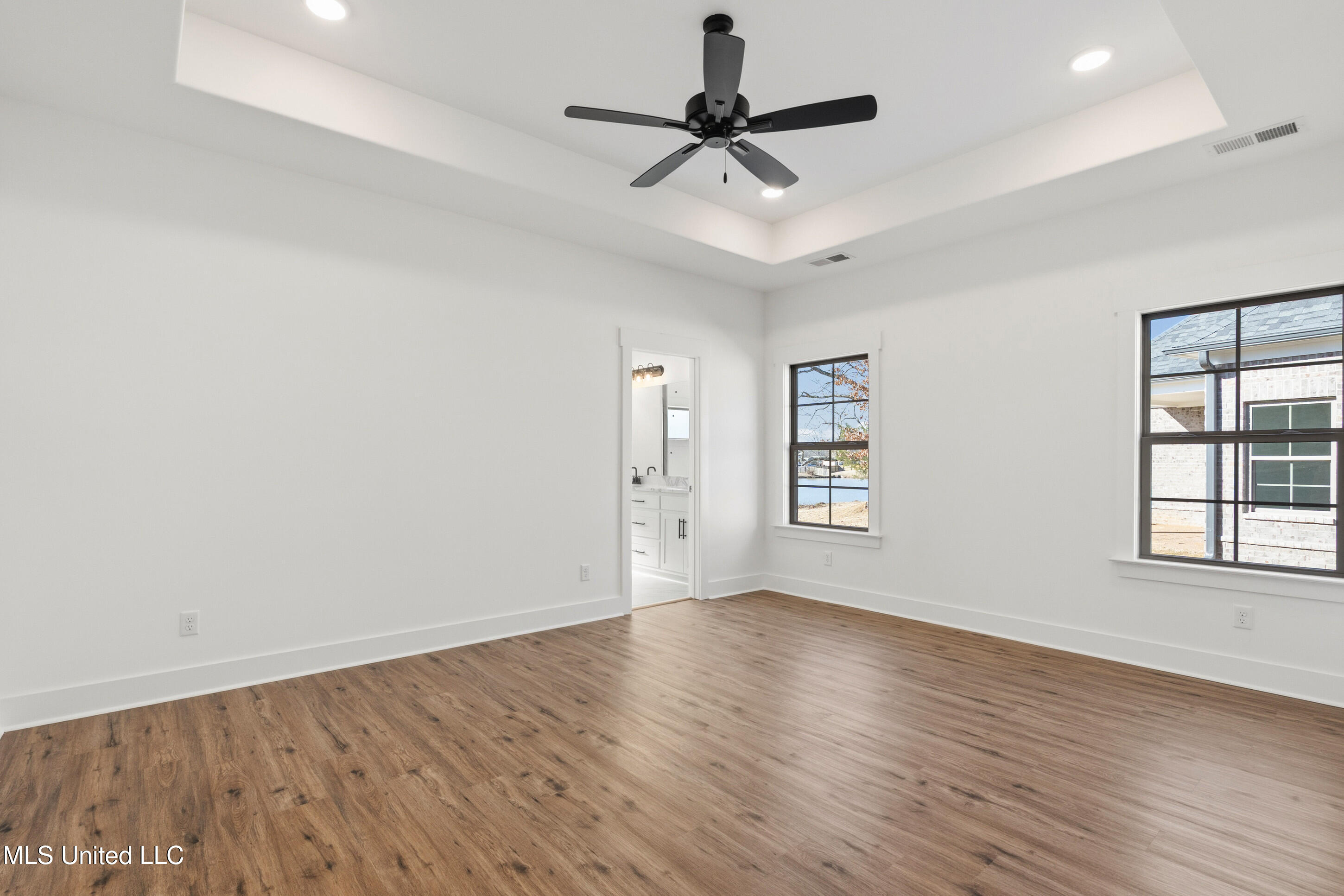 3711 Roland Drive