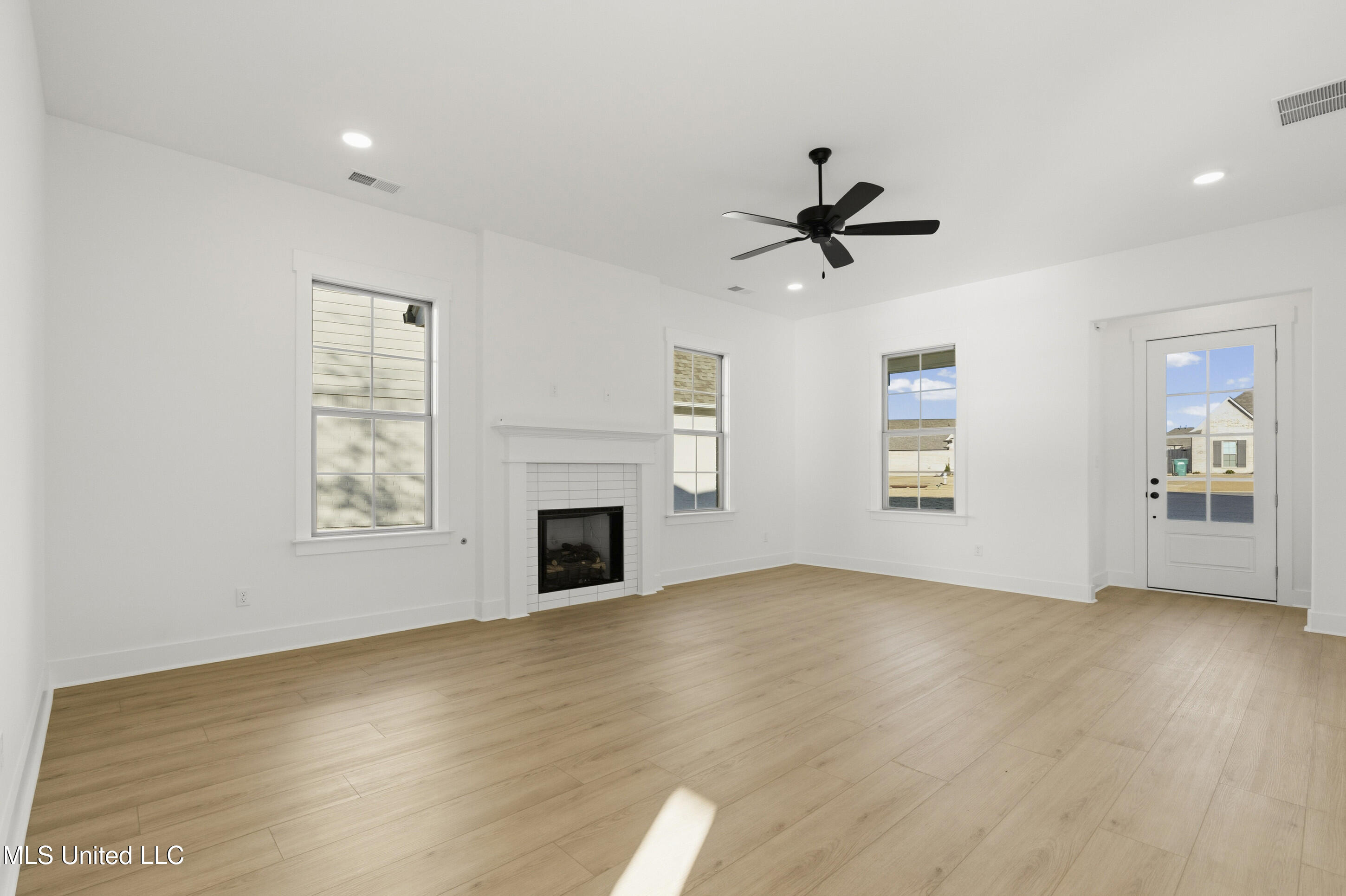 3719 Roland Drive