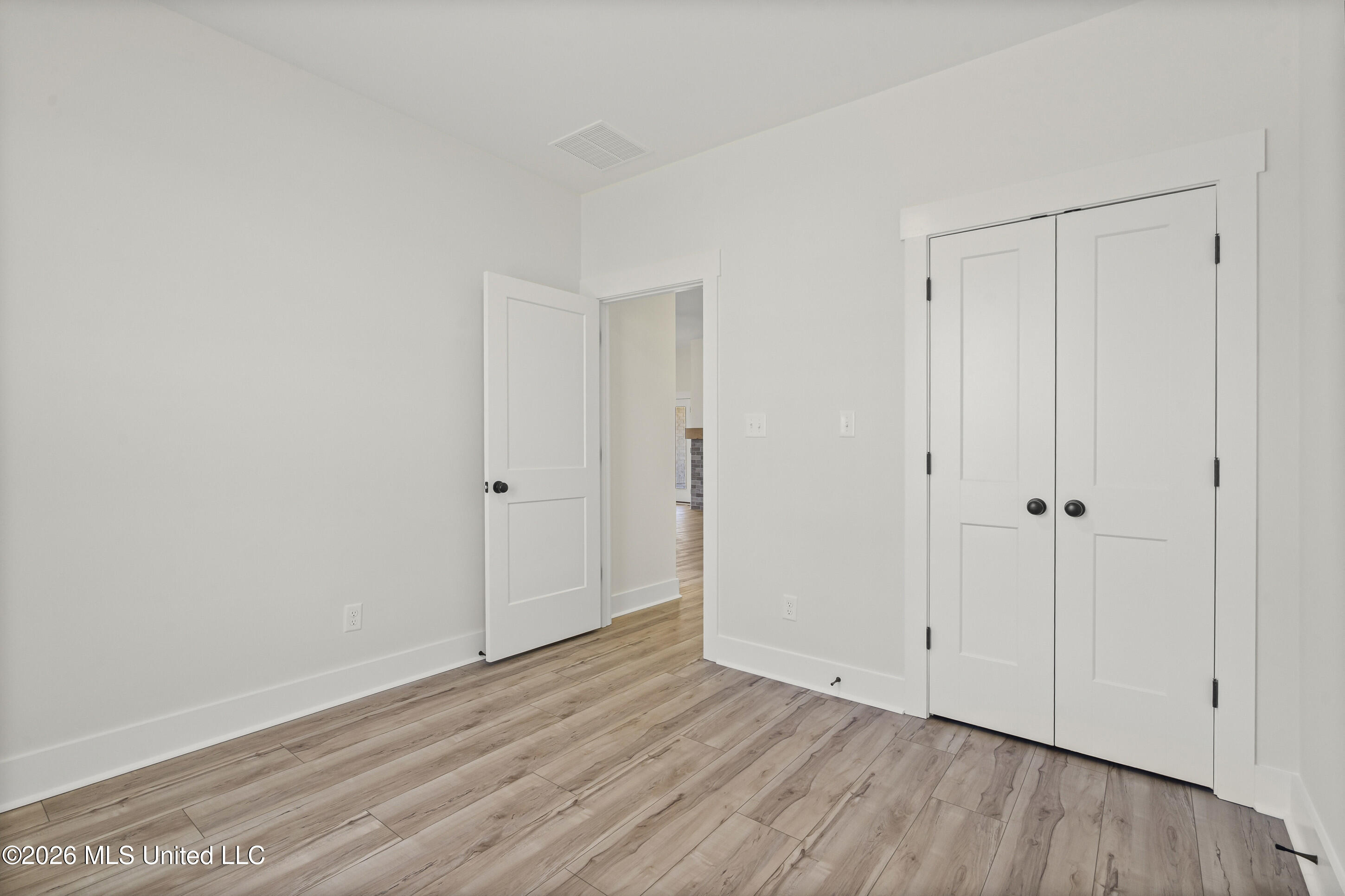 2952 Eden Lane