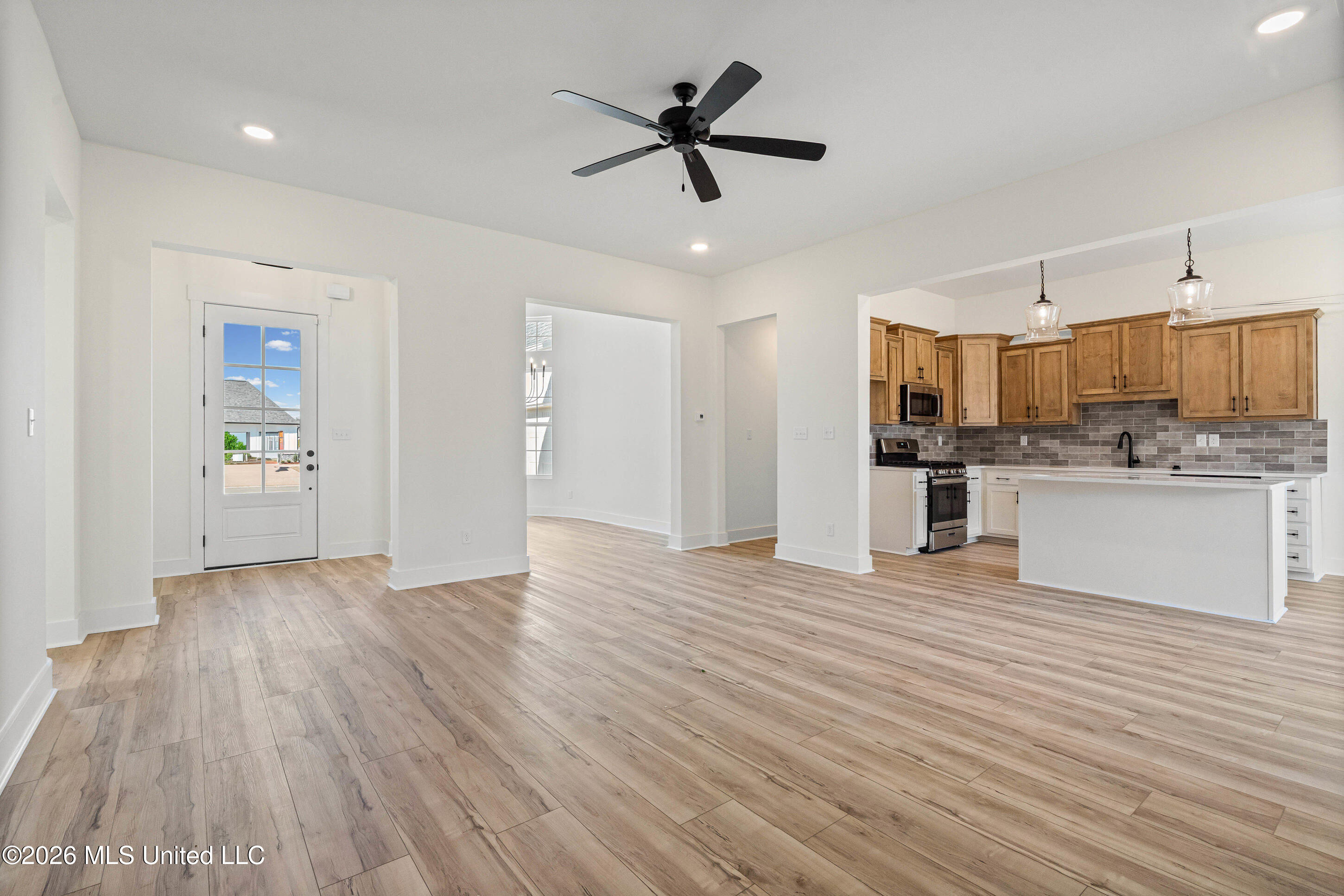 2952 Eden Lane