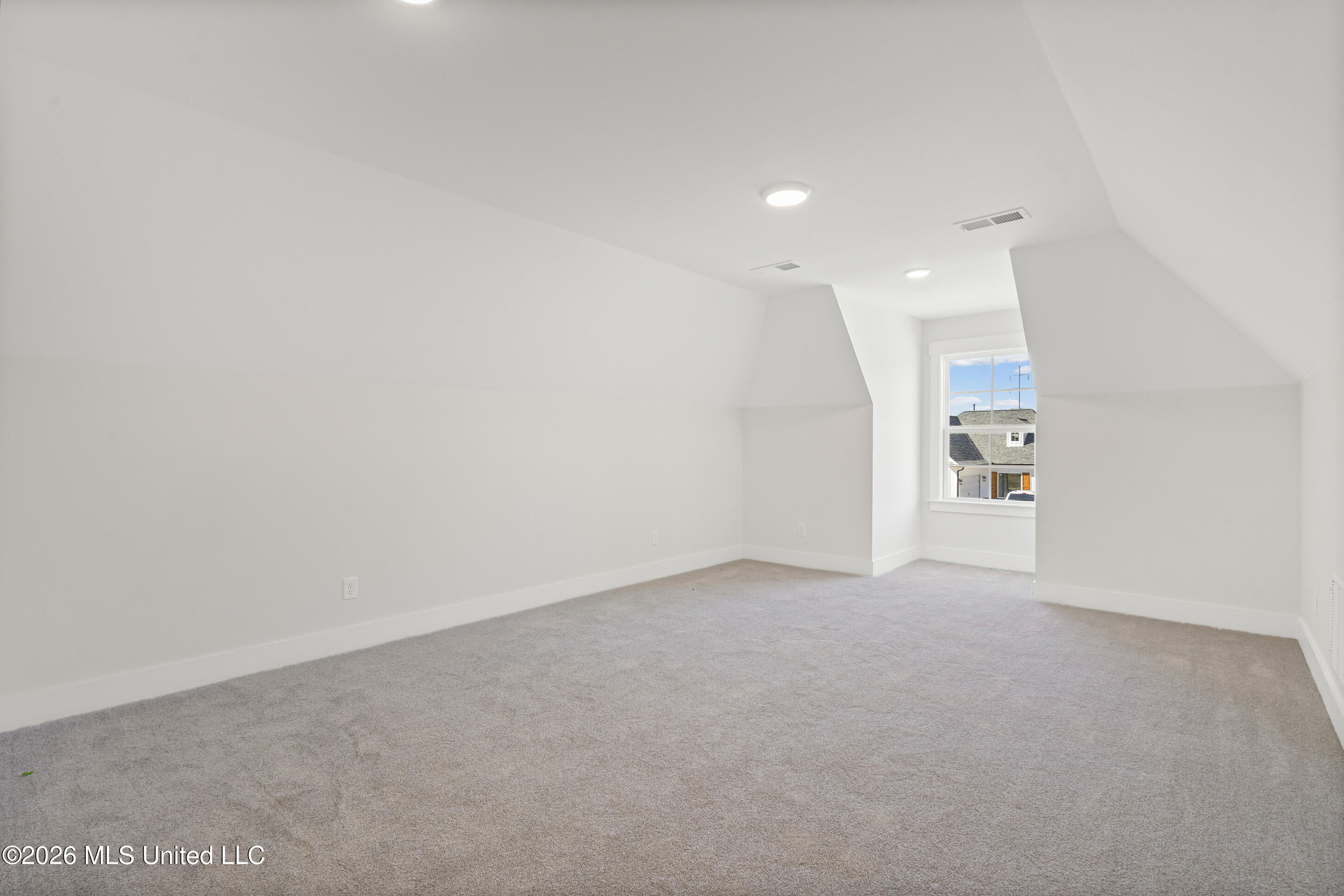 2952 Eden Lane