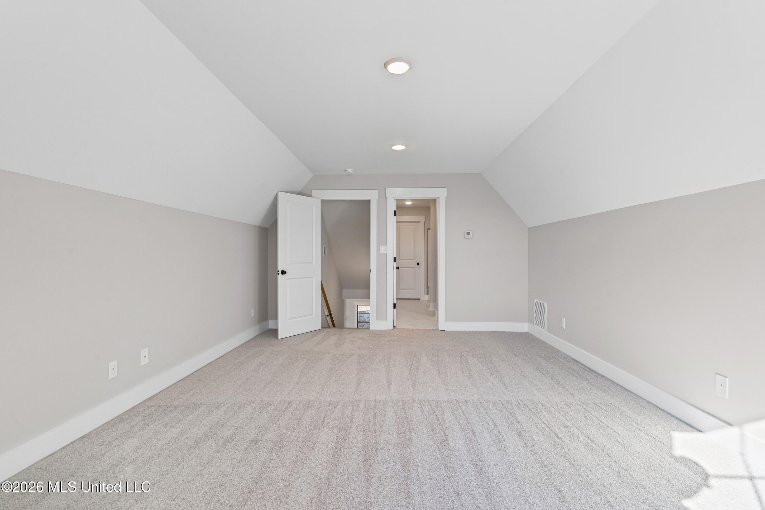 2945 Molly Cove