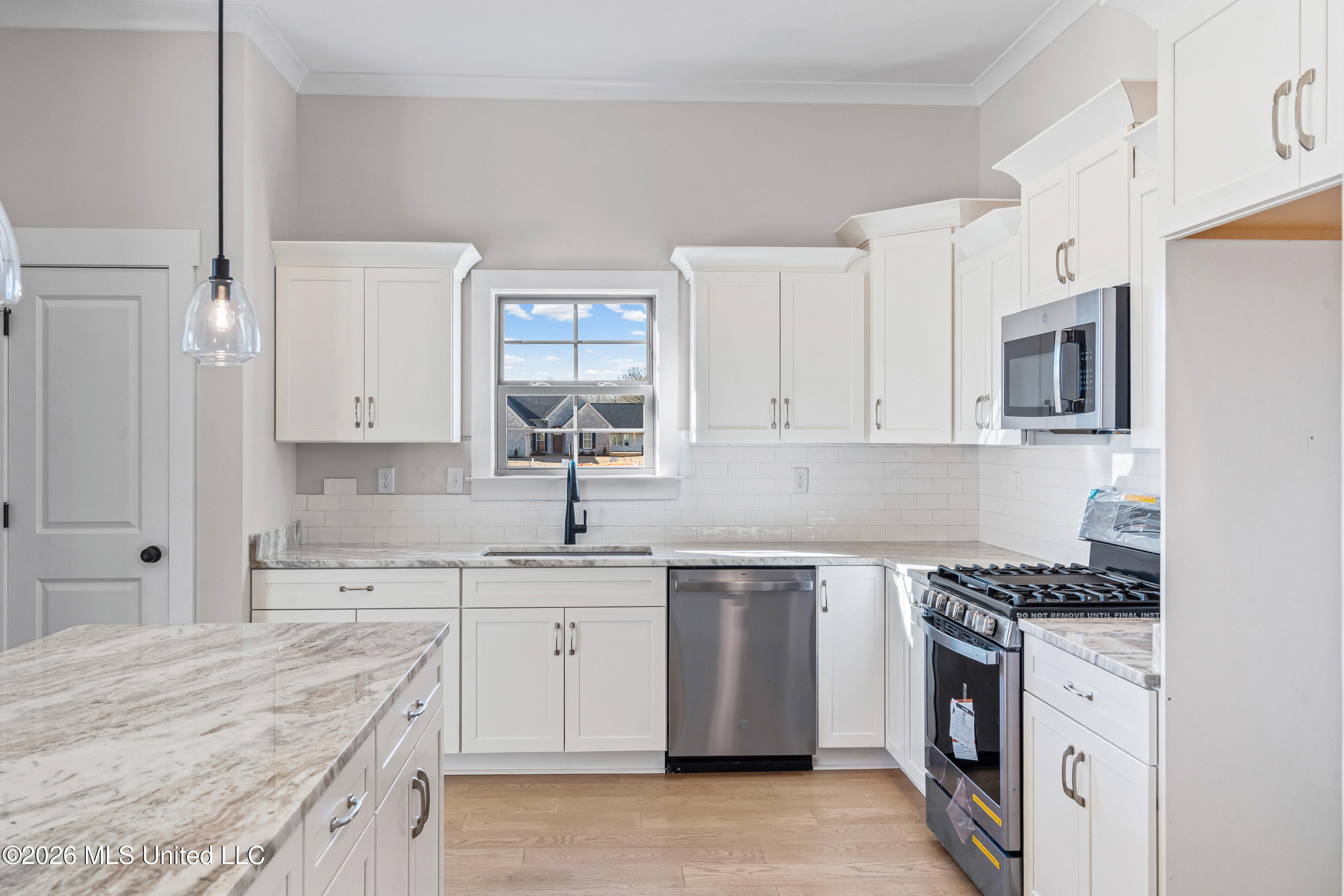 2945 Molly Cove