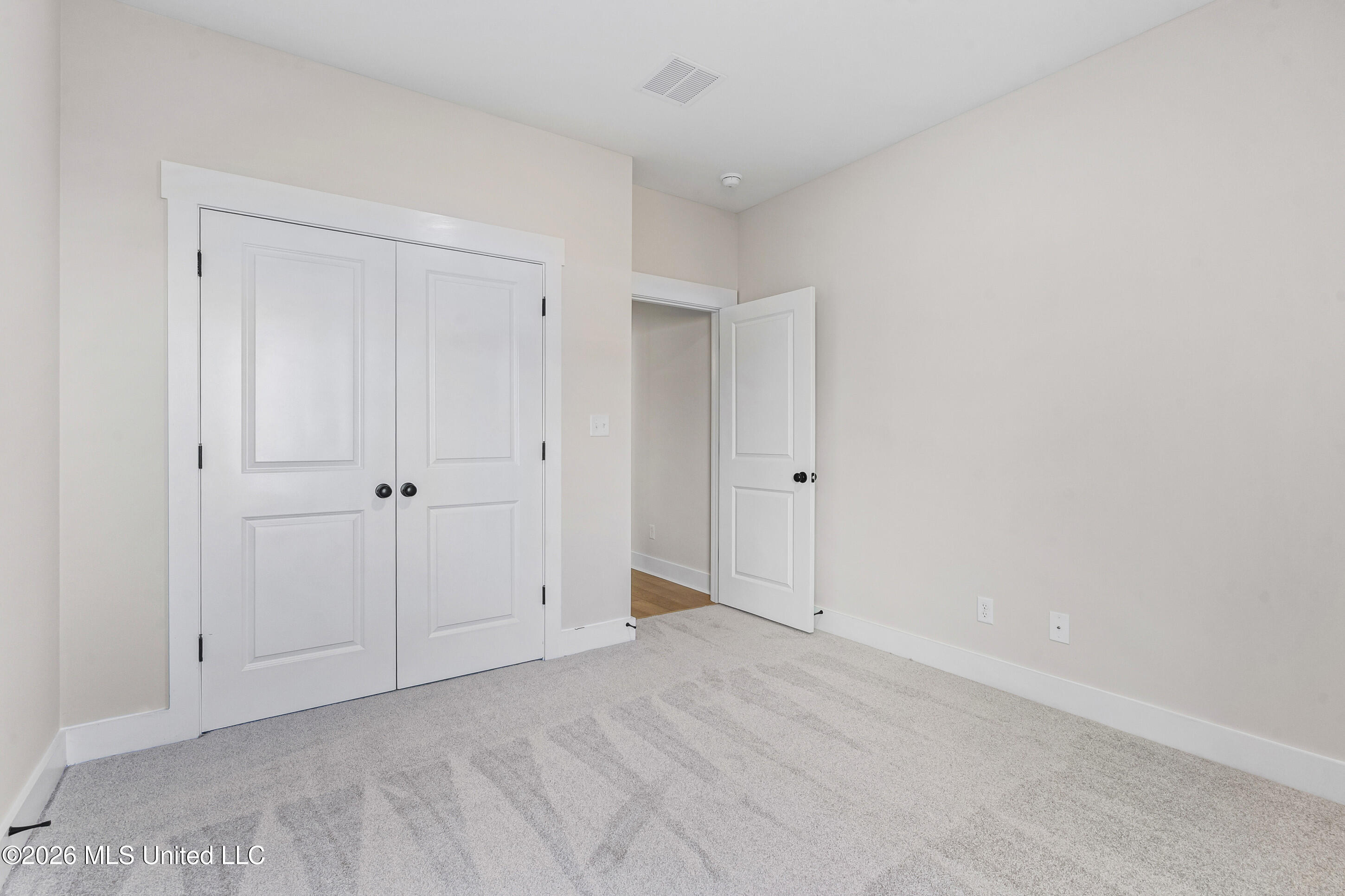 2945 Molly Cove