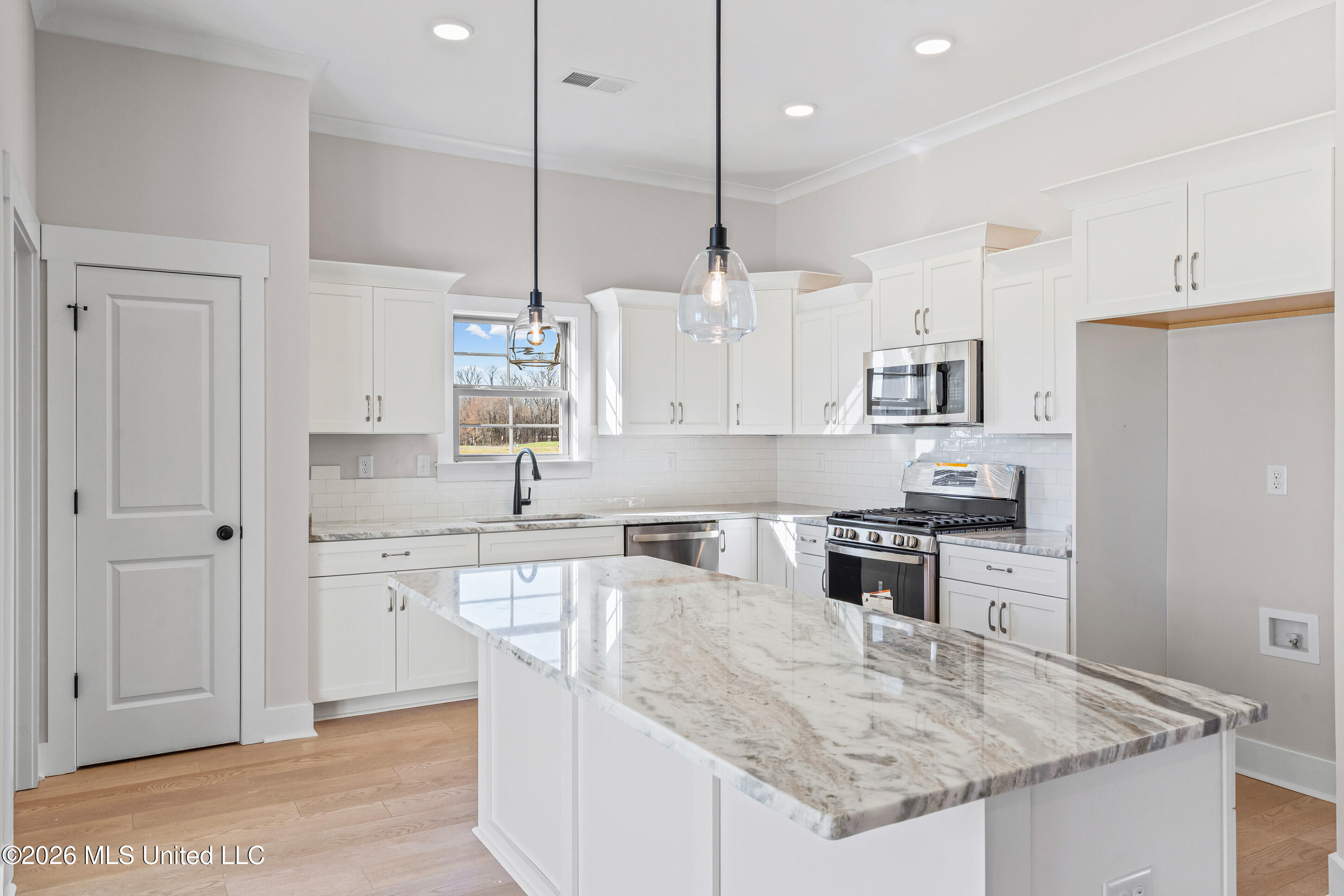 2945 Molly Cove