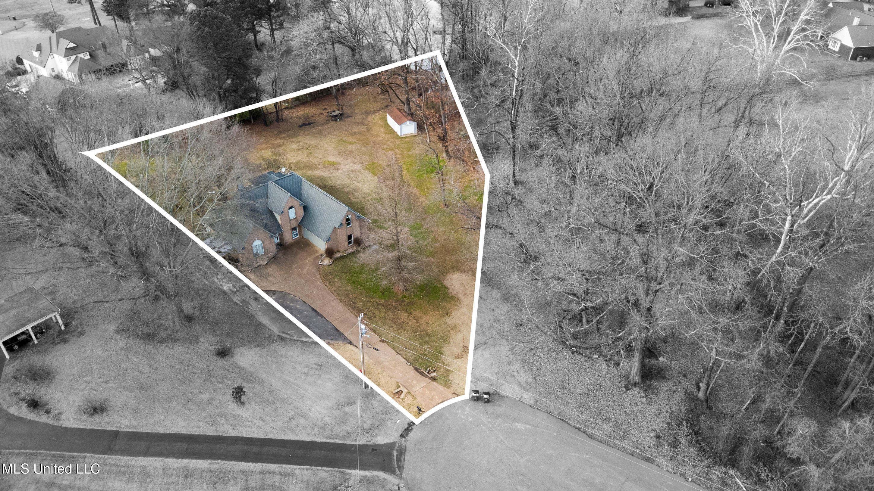 8040 Hunt Club Cove