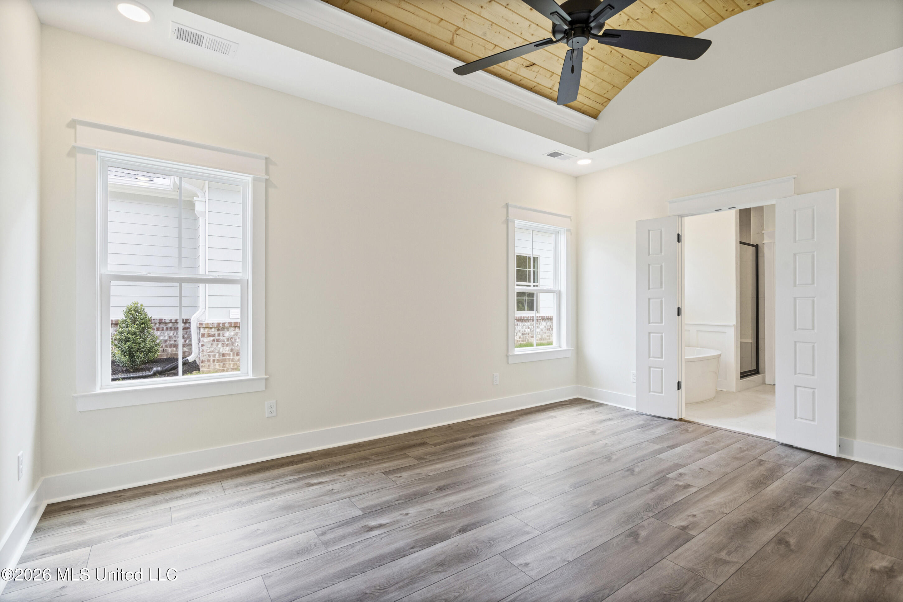 2951 Eden Lane