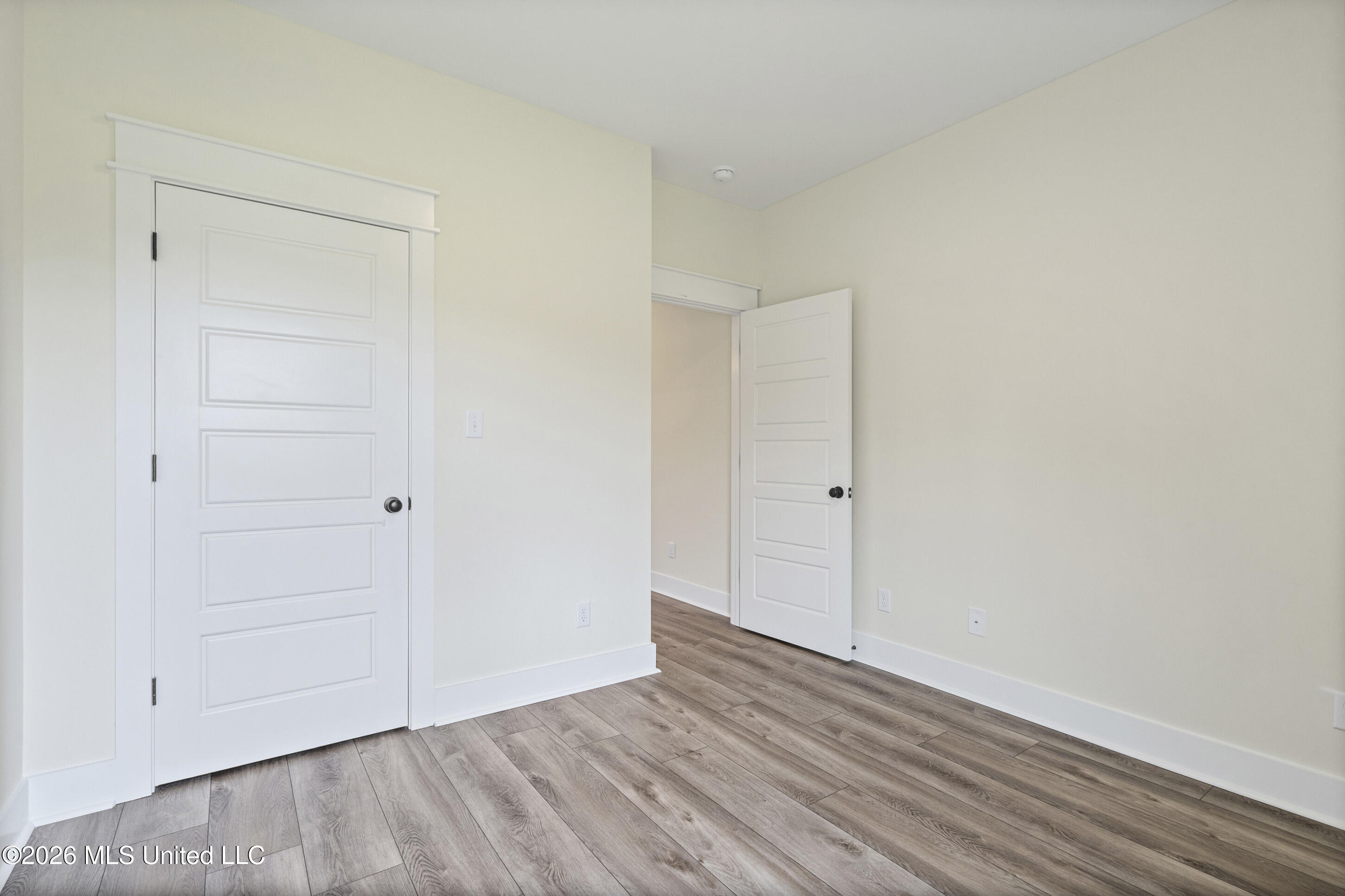 2951 Eden Lane