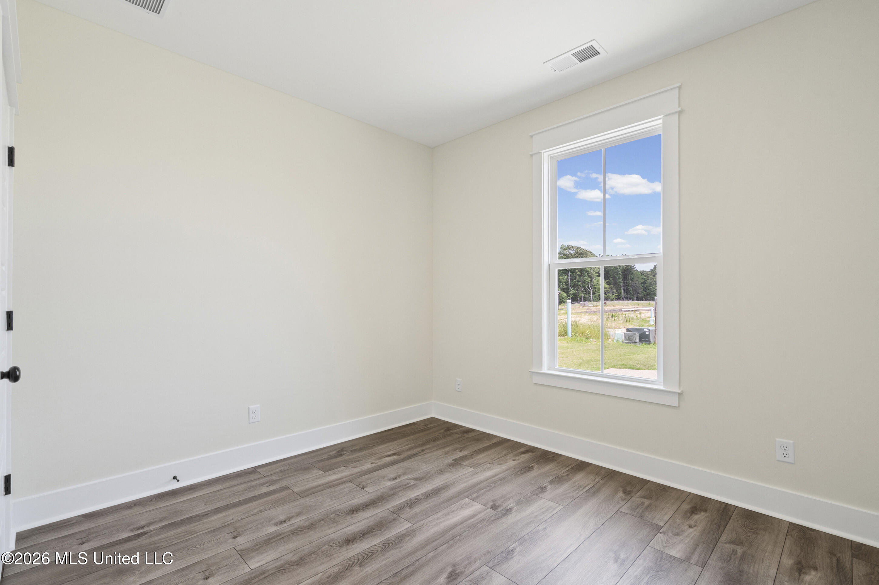 2951 Eden Lane