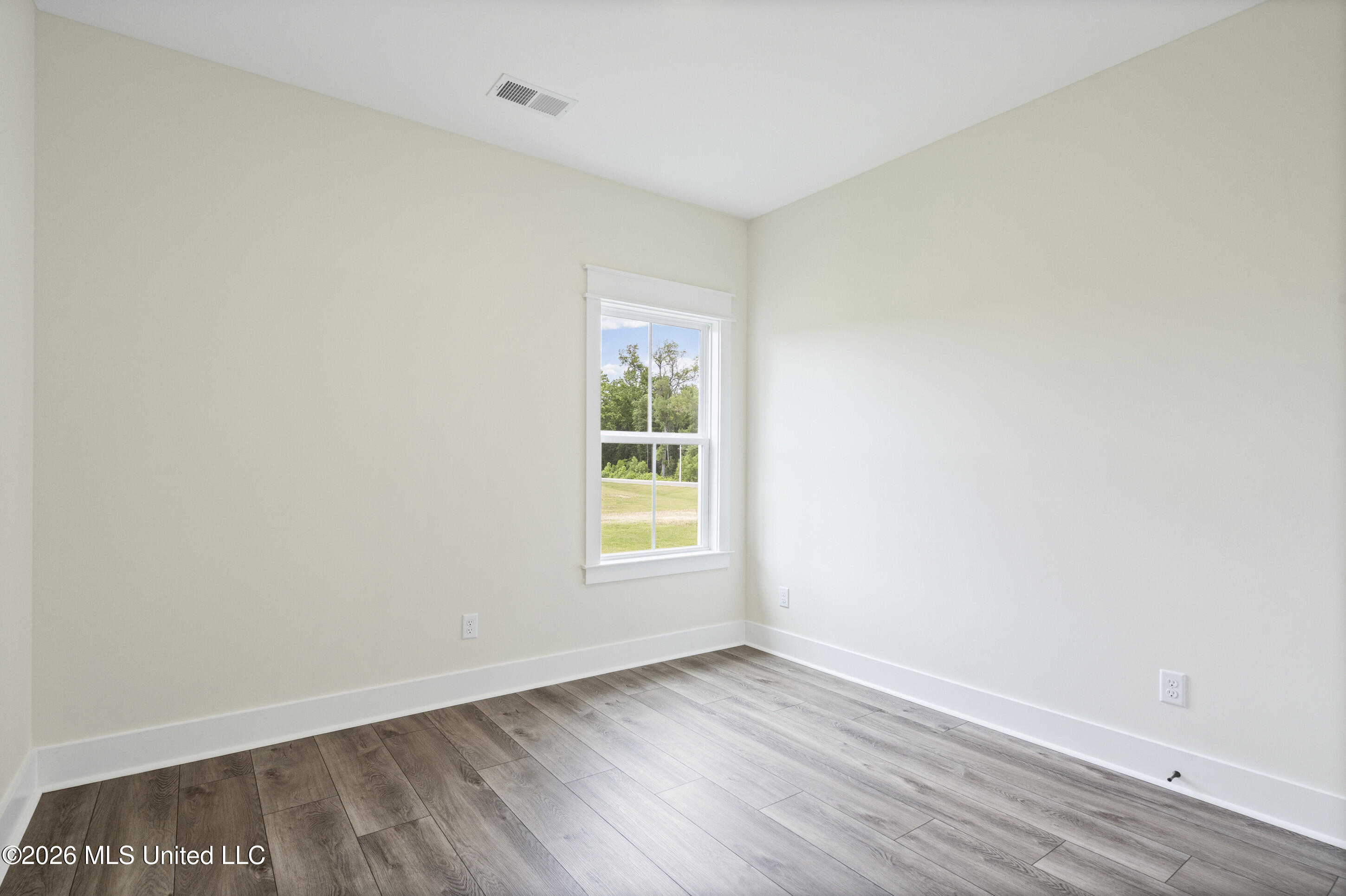 2951 Eden Lane