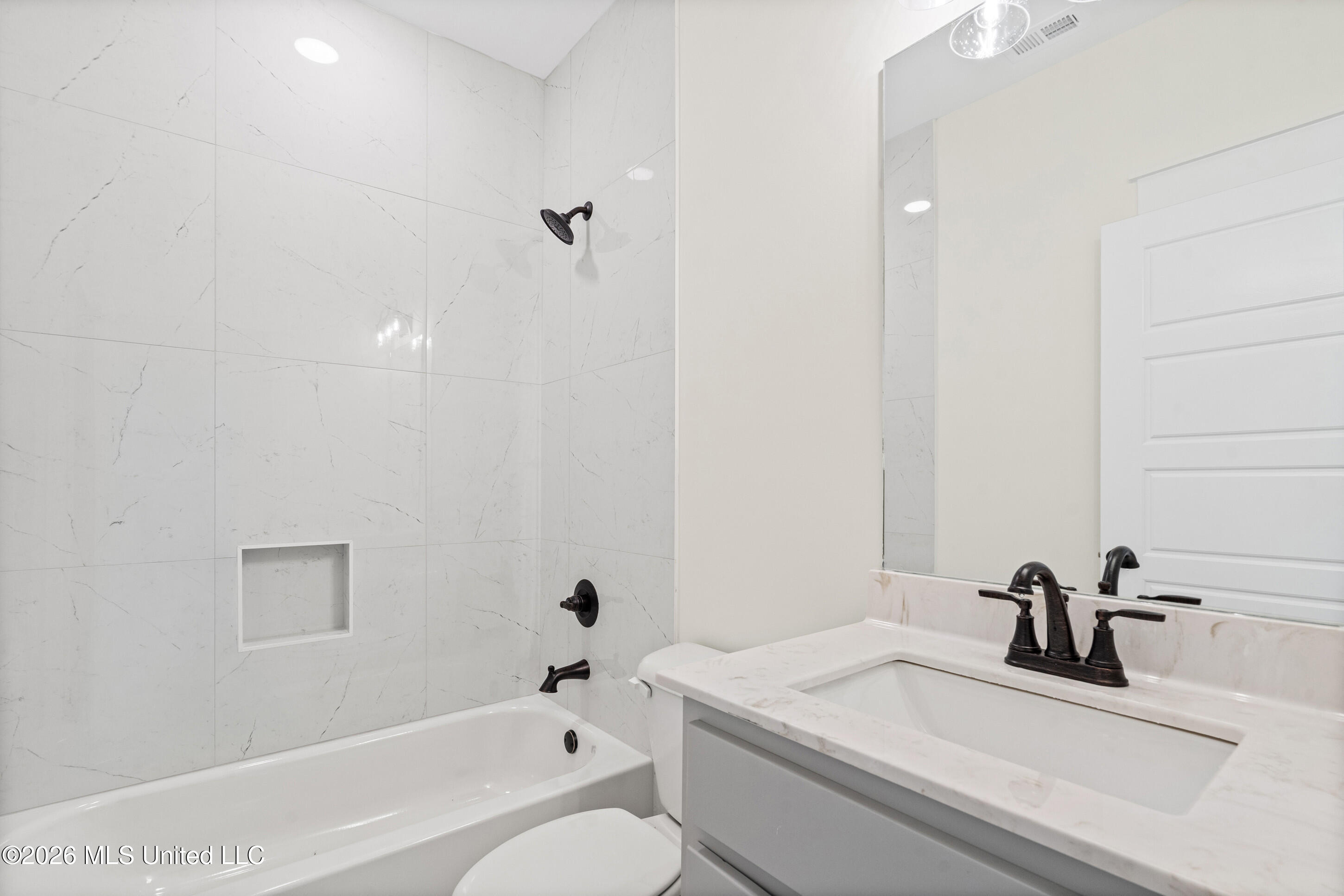 2951 Eden Lane