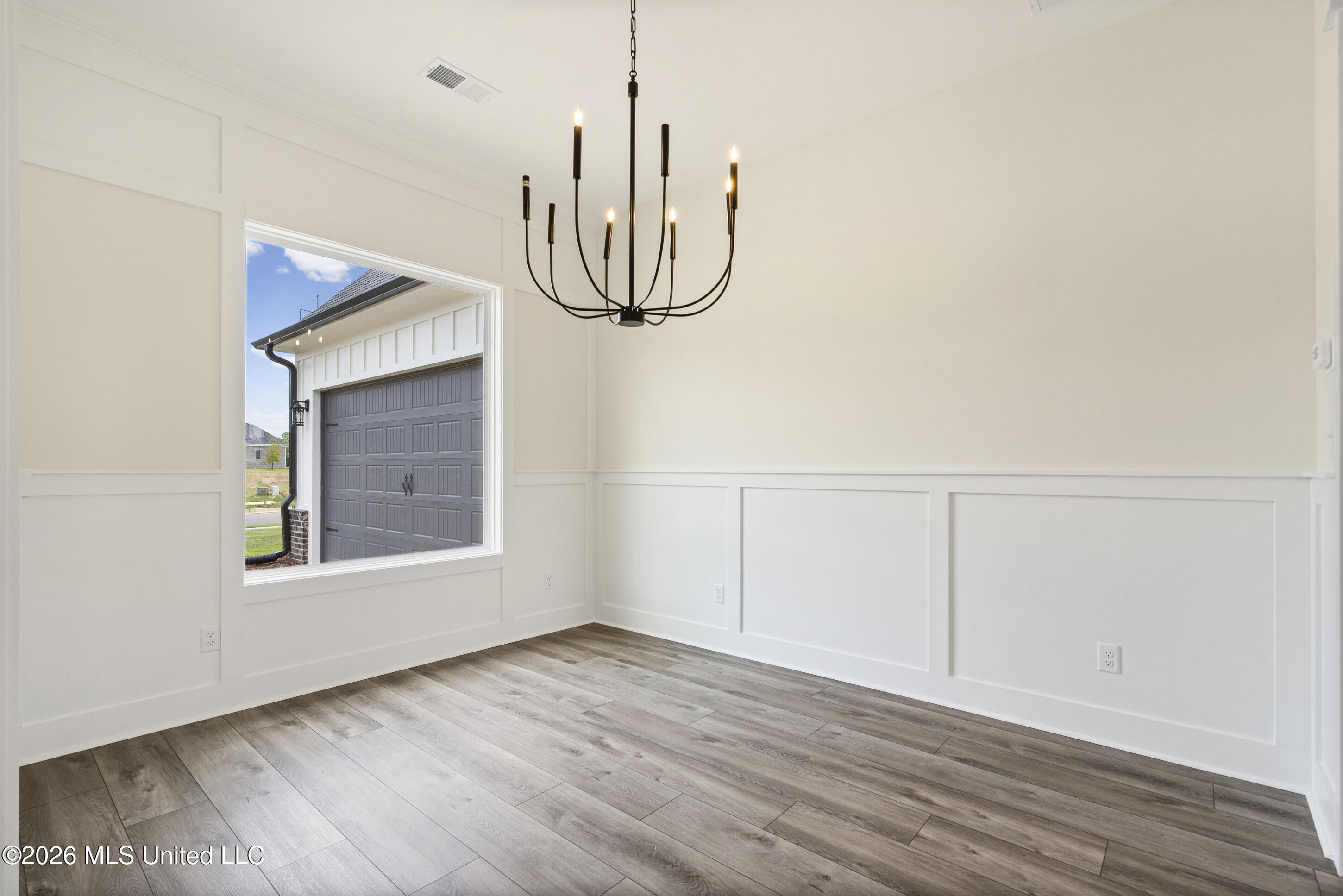 2951 Eden Lane