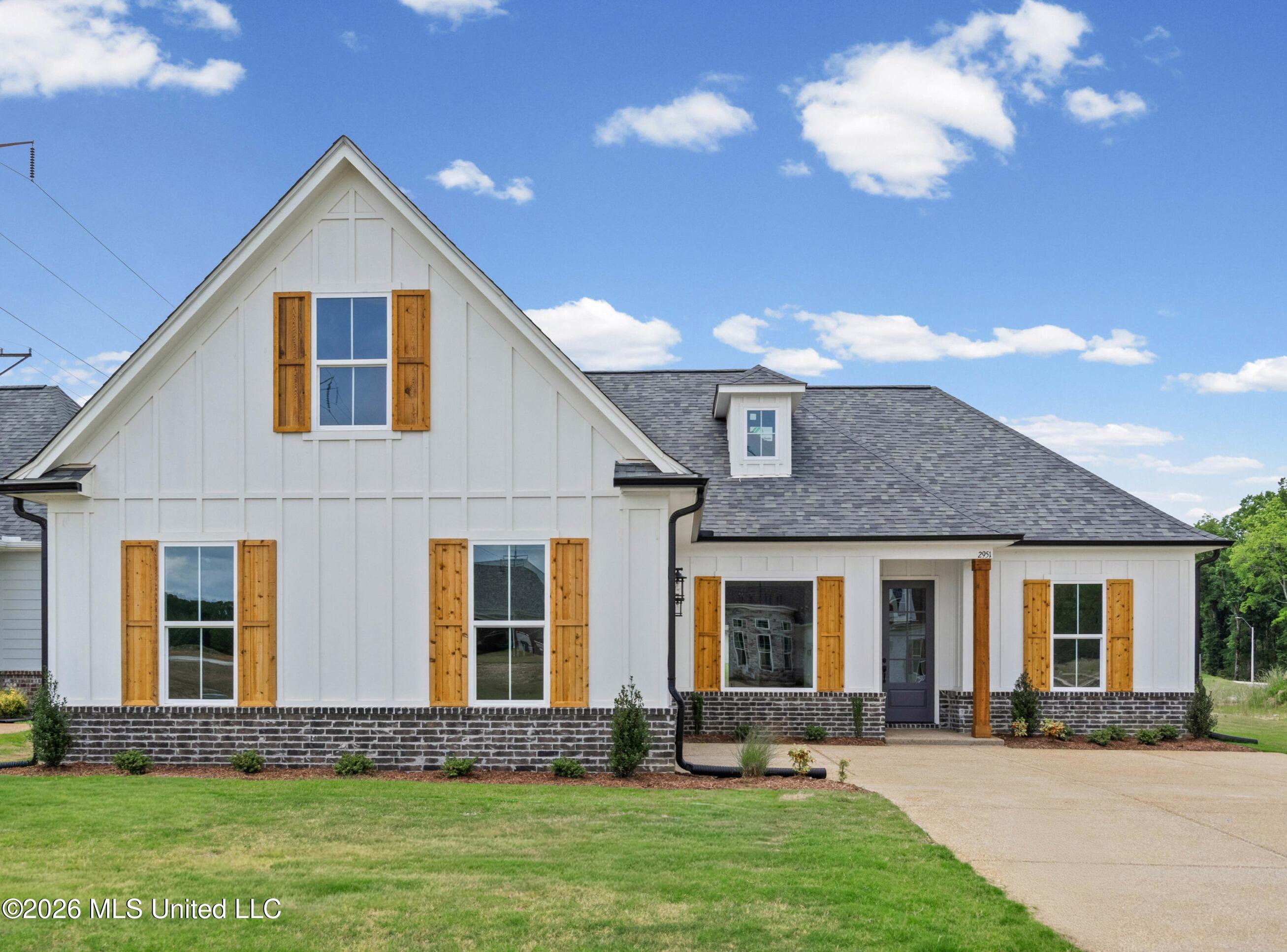 2951 Eden Lane