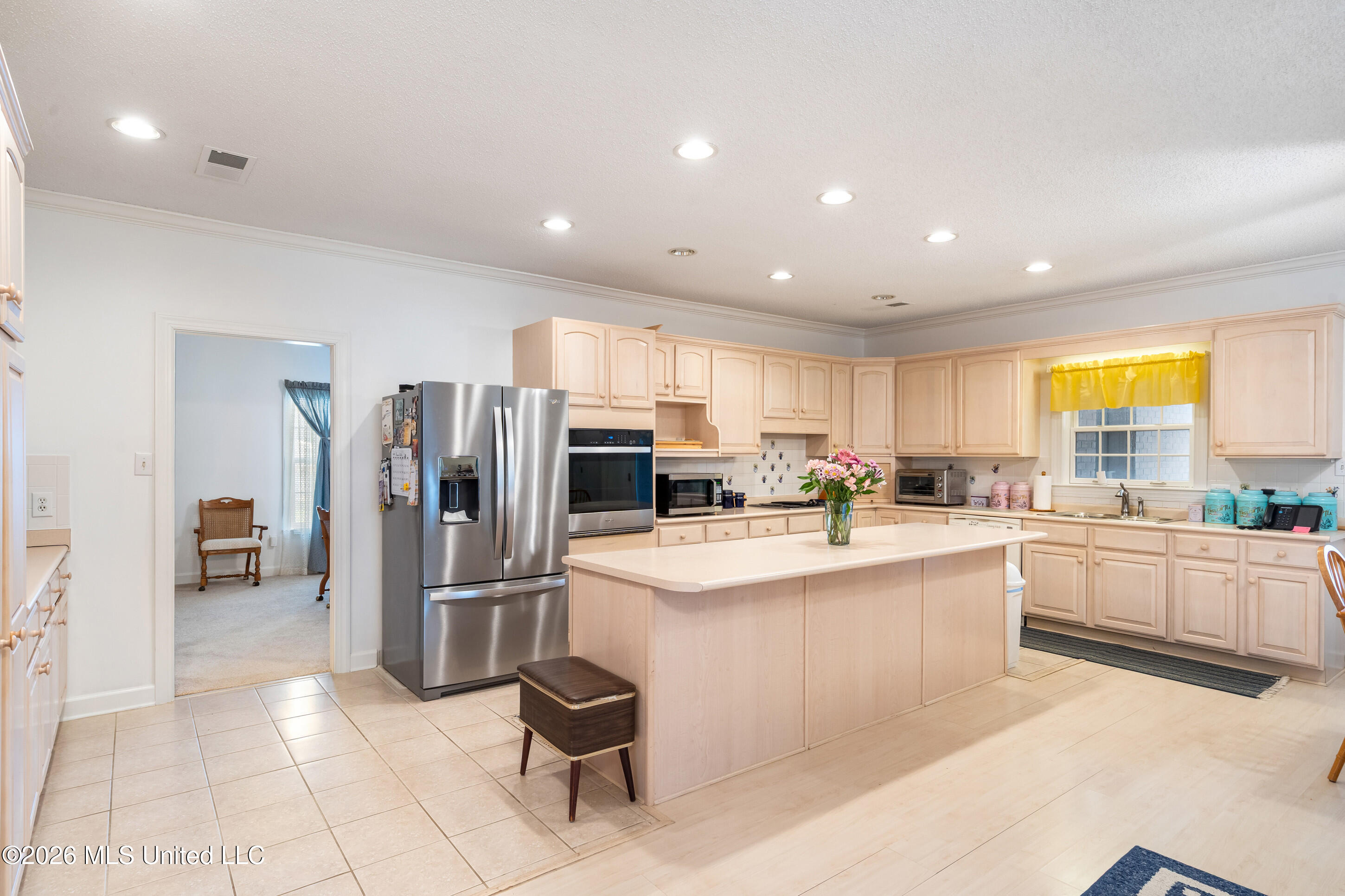 4045 Davall Drive