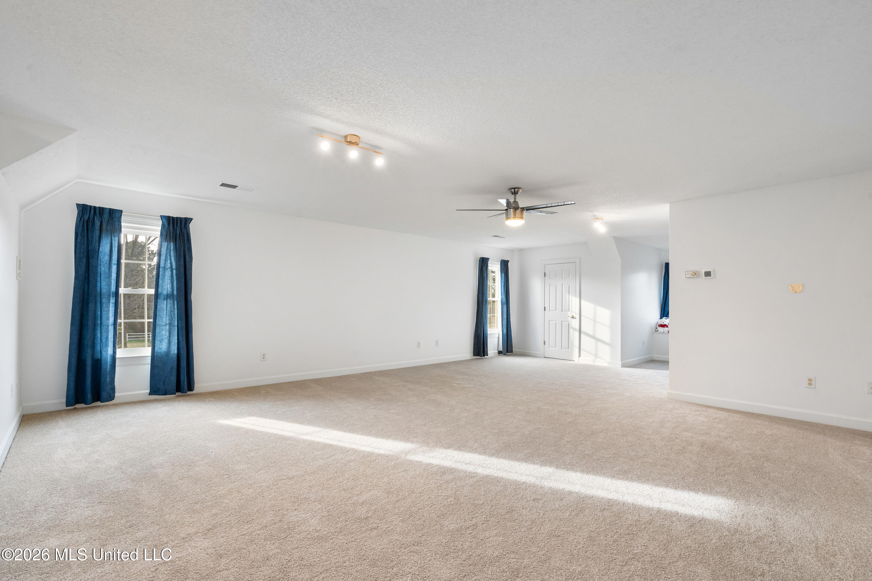 4045 Davall Drive