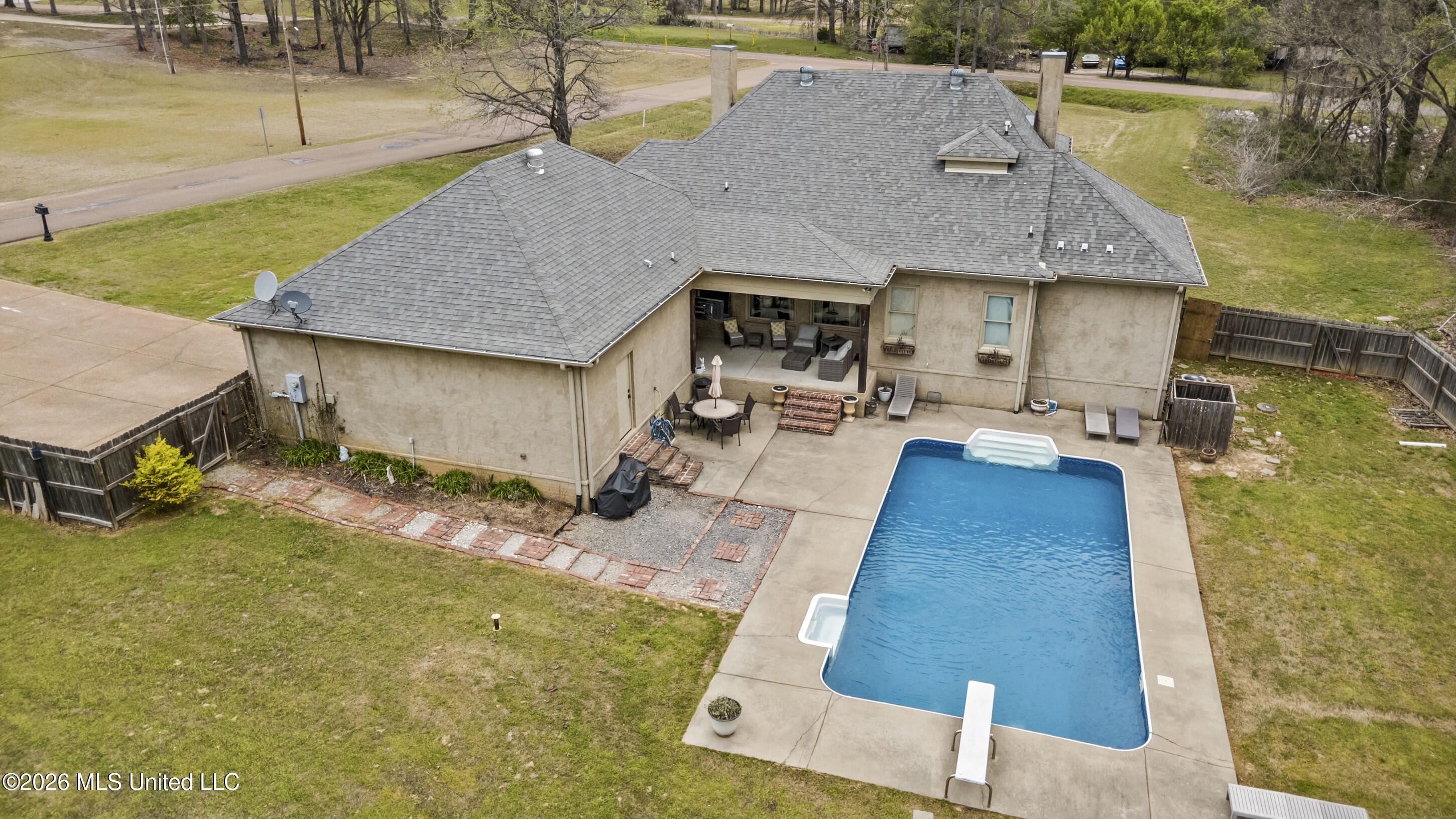 5078 Dixie Creek Drive