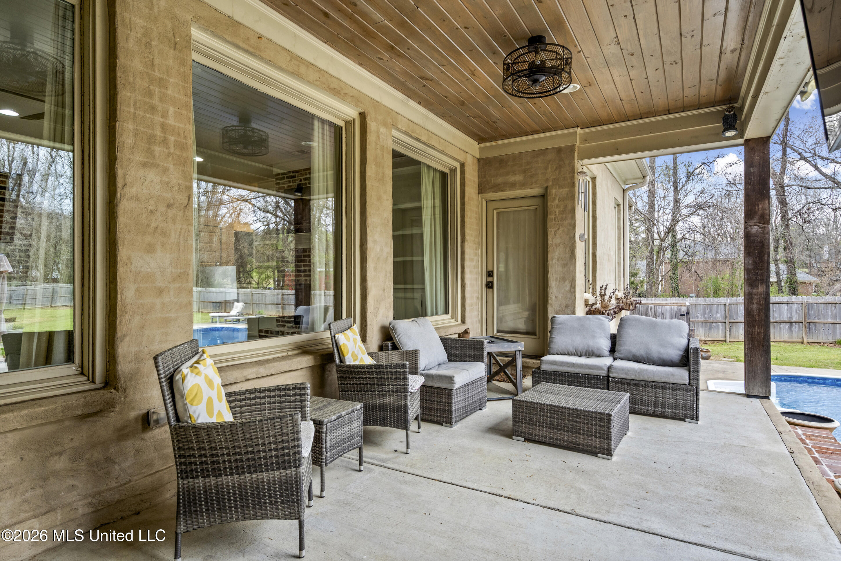 5078 Dixie Creek Drive