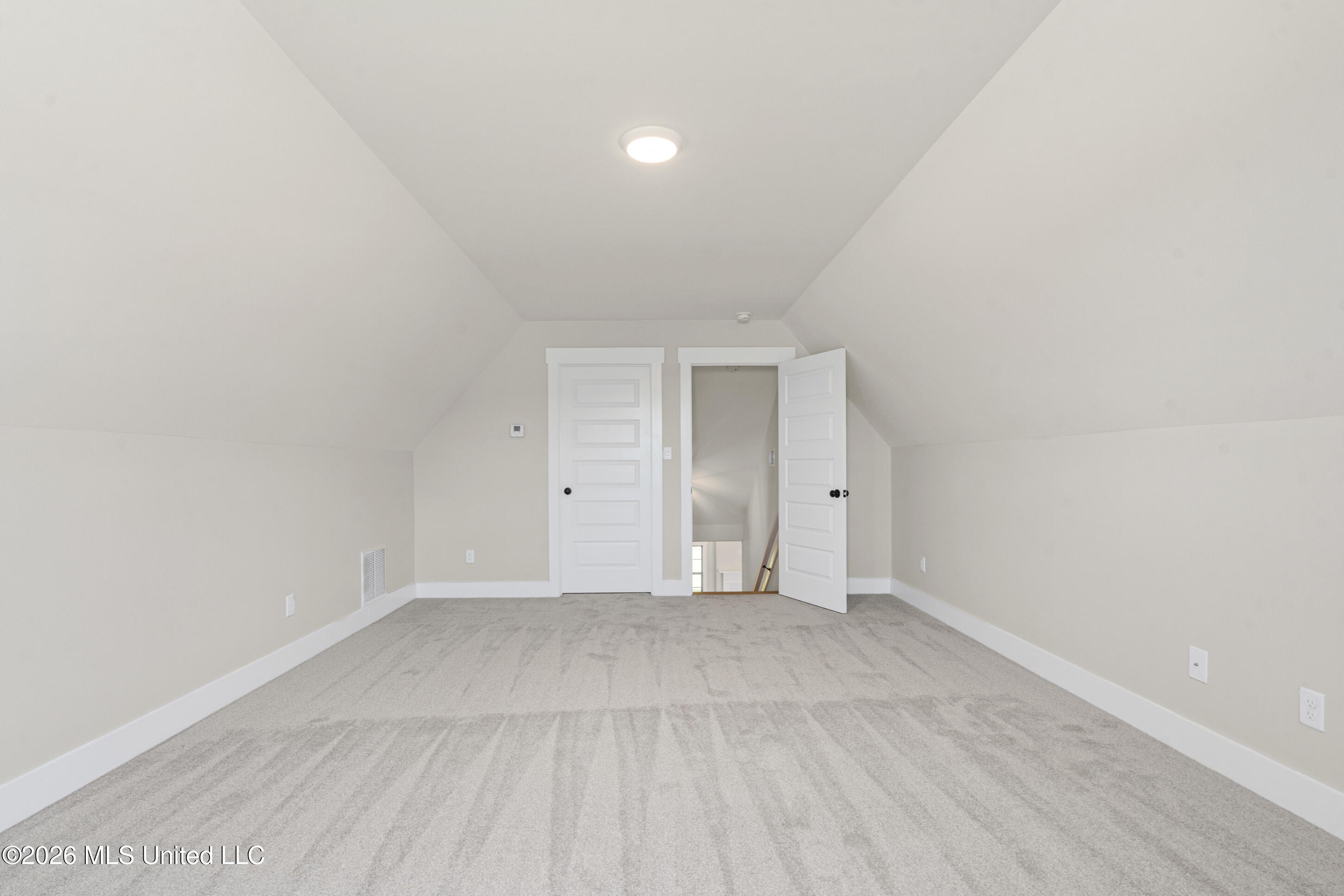 2939 Eden Lane