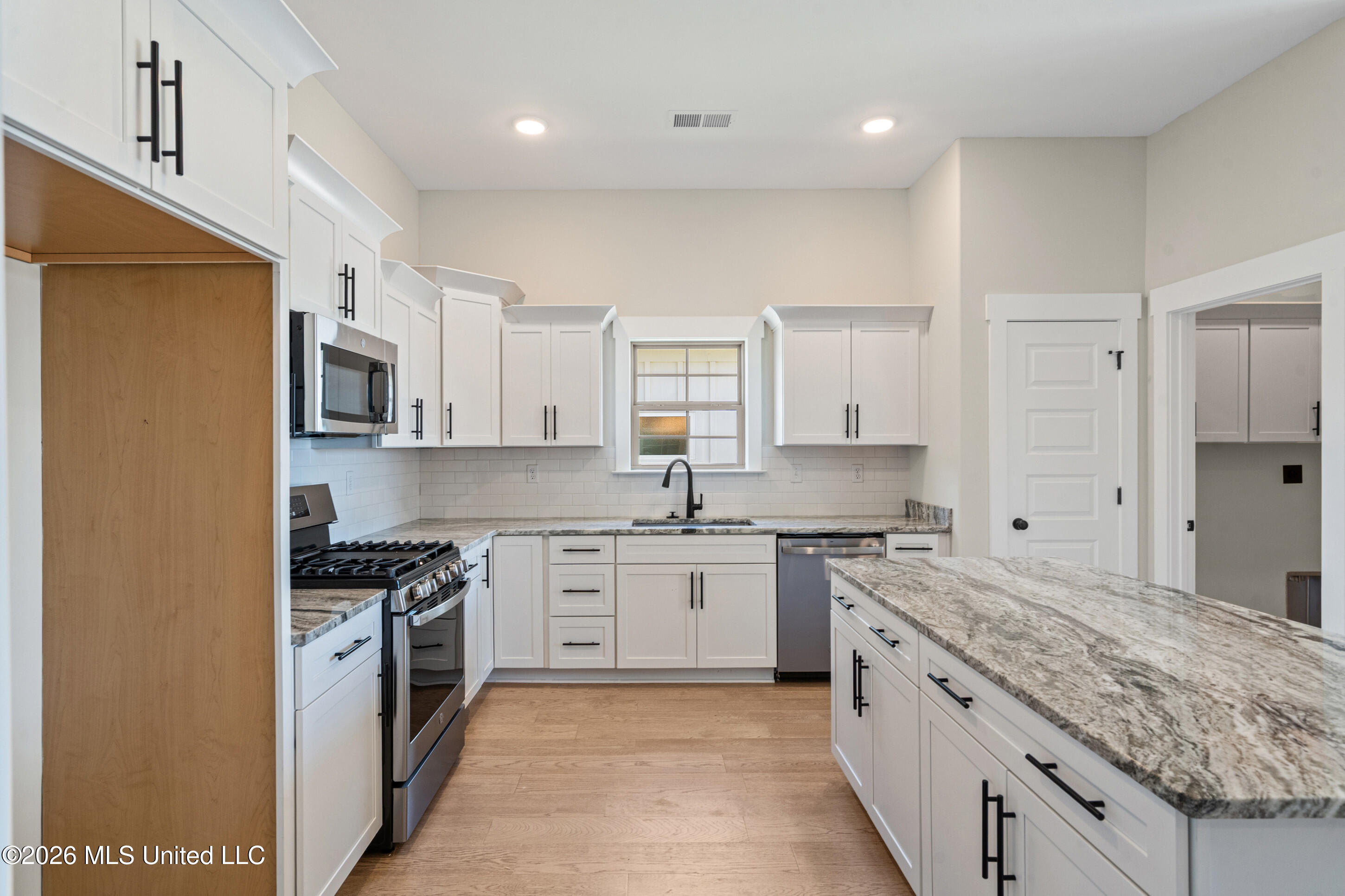 2939 Eden Lane