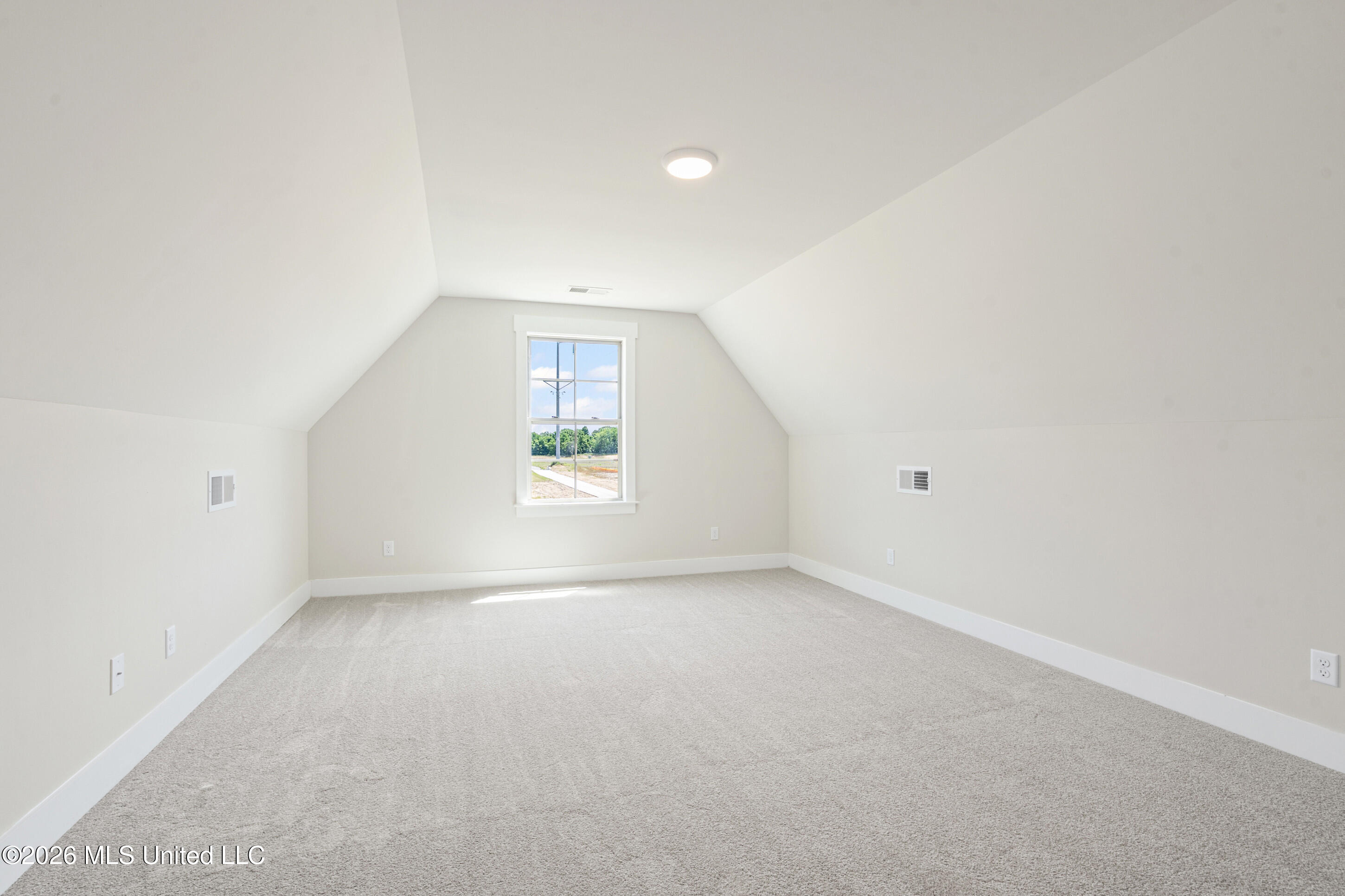 2939 Eden Lane