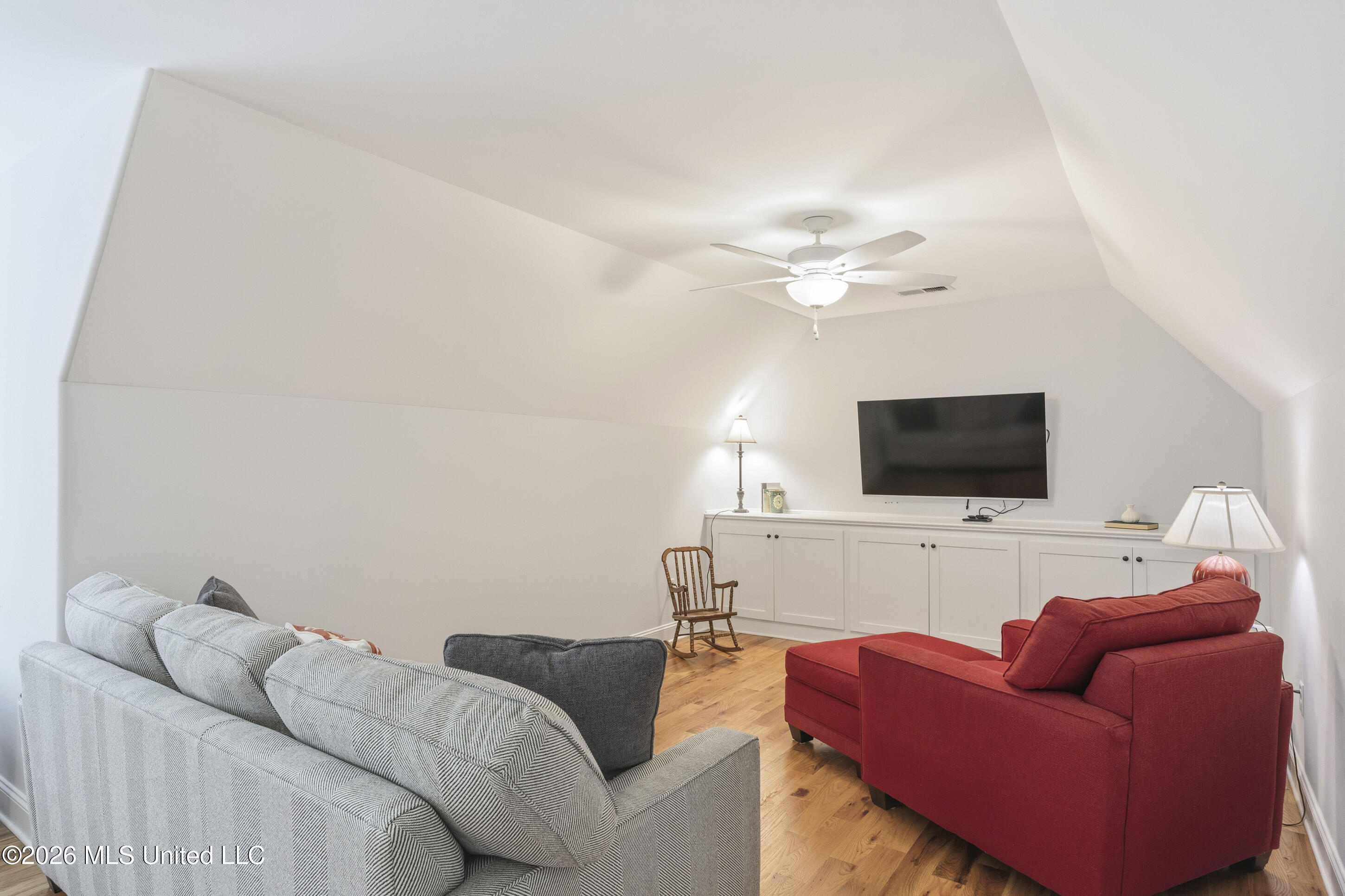 9181 Honey Suckle Way
