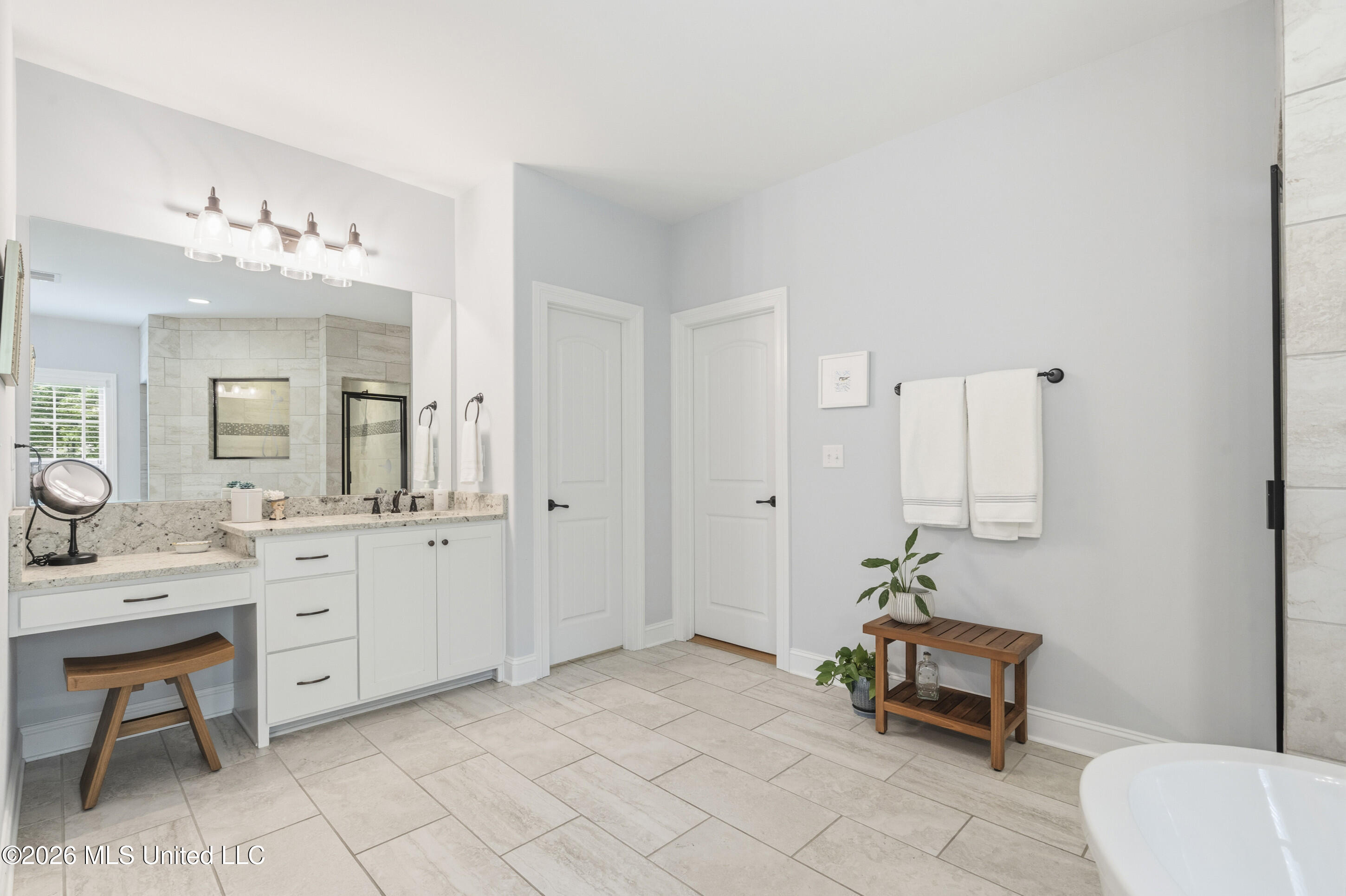 9181 Honey Suckle Way