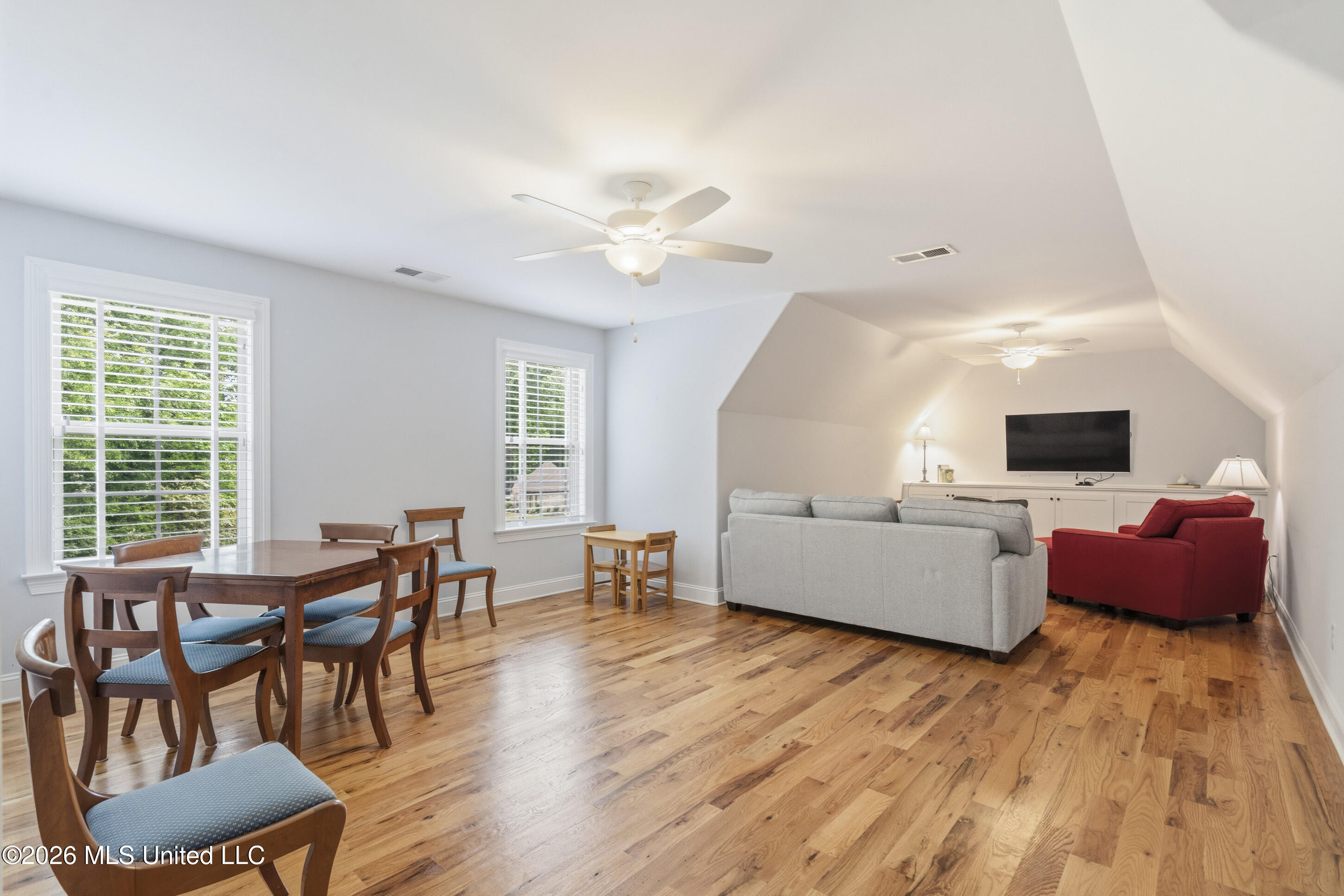 9181 Honey Suckle Way