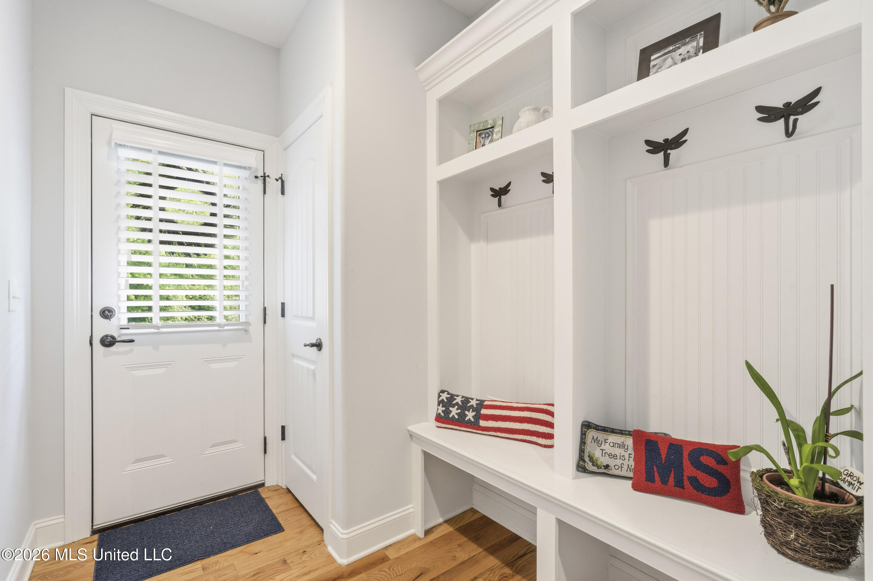 9181 Honey Suckle Way