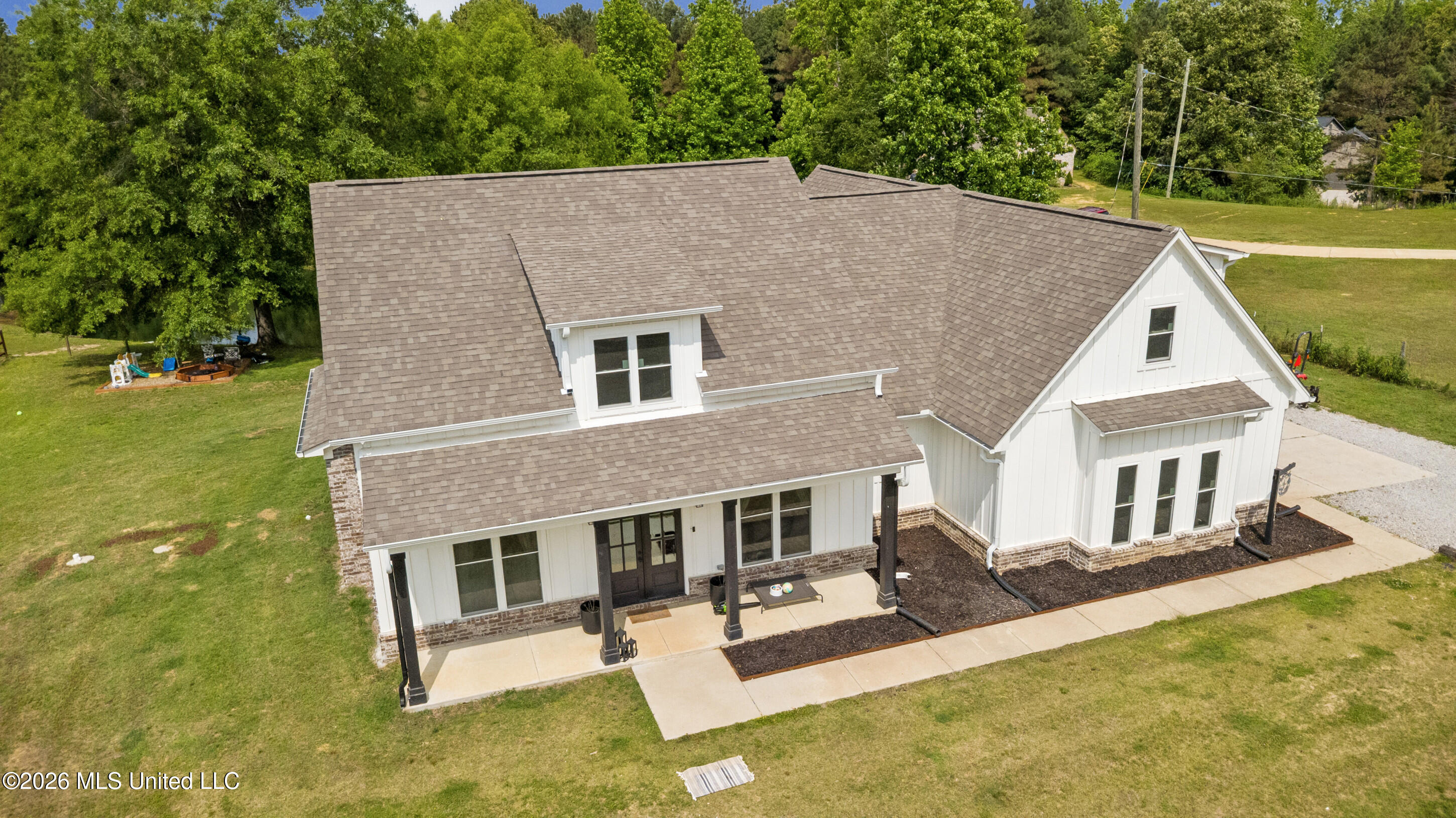 195 Southbrook Drive