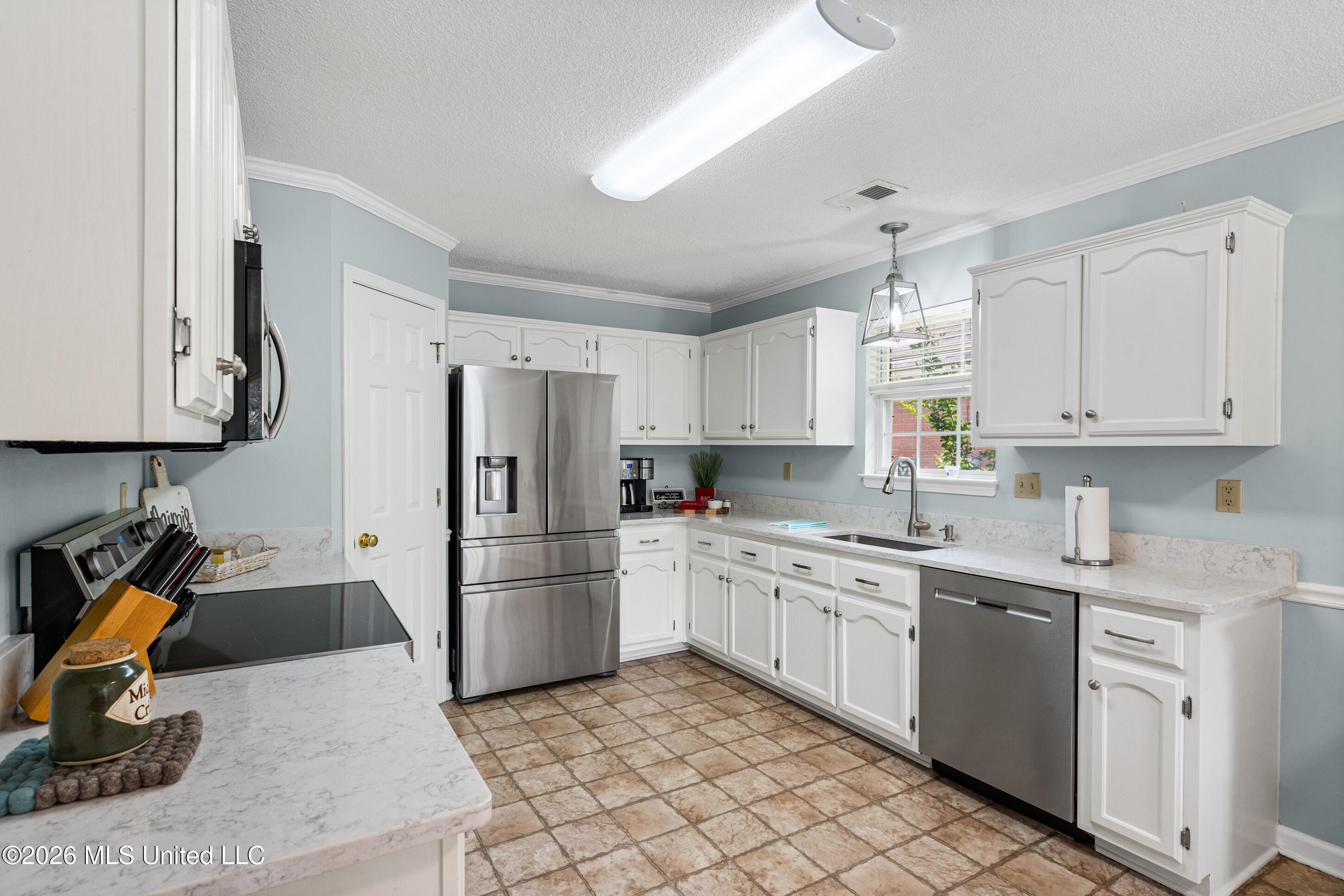 9321 Hickory Drive