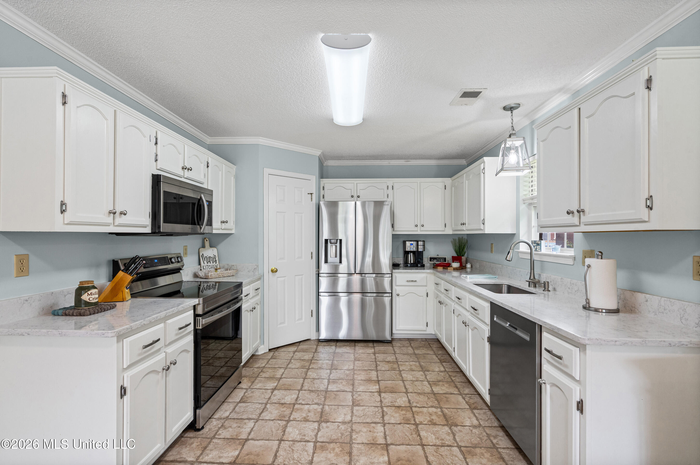 9321 Hickory Drive