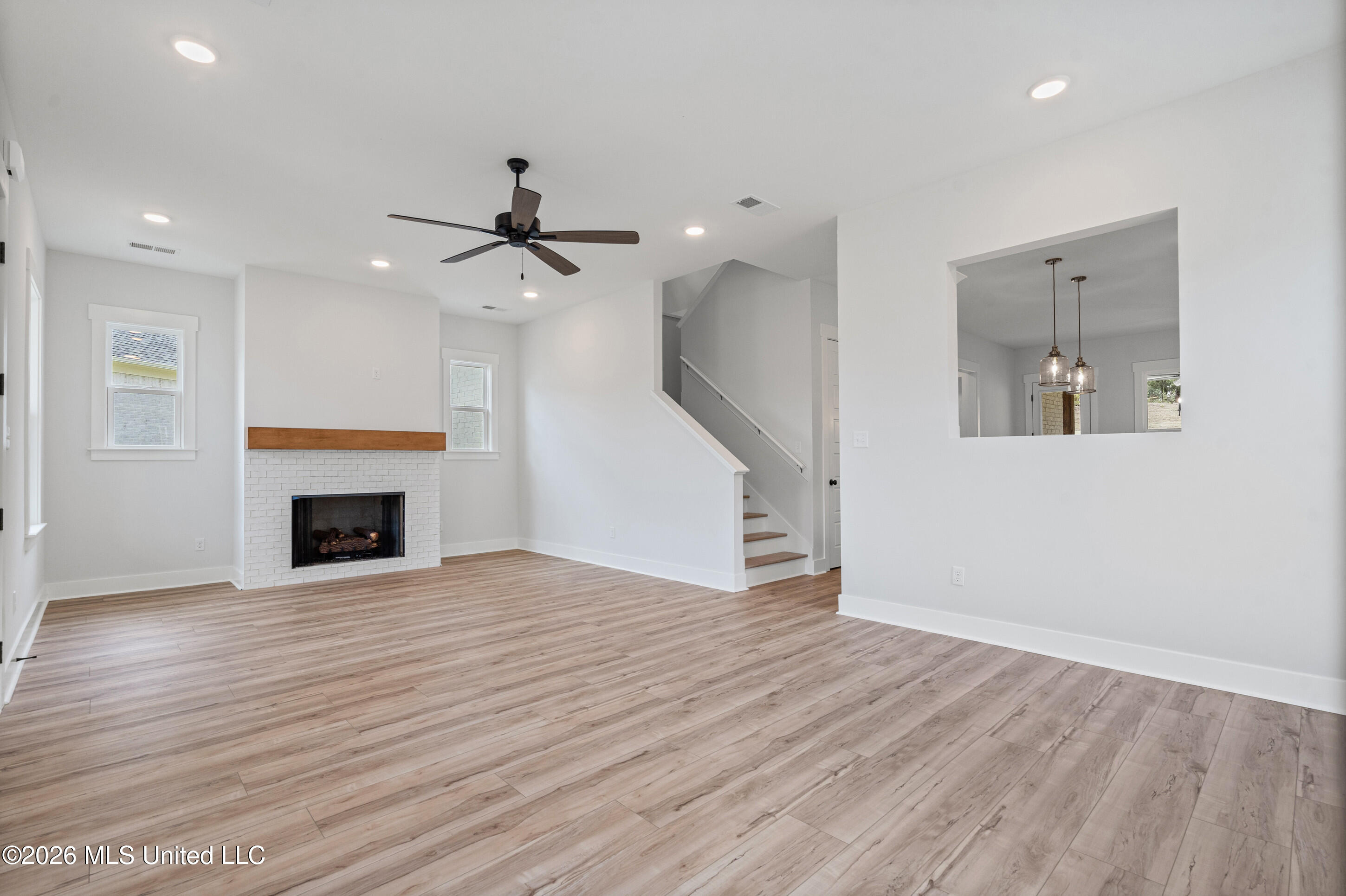 3833 Camborne Lane