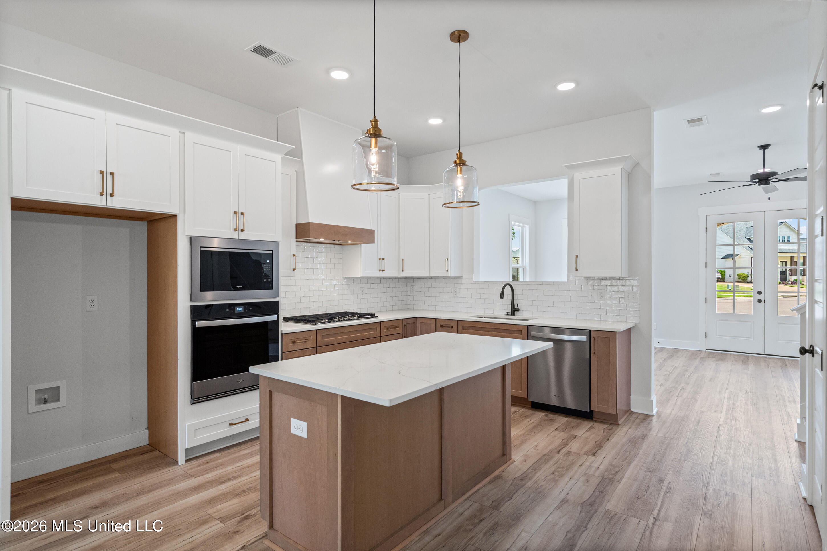 3833 Camborne Lane