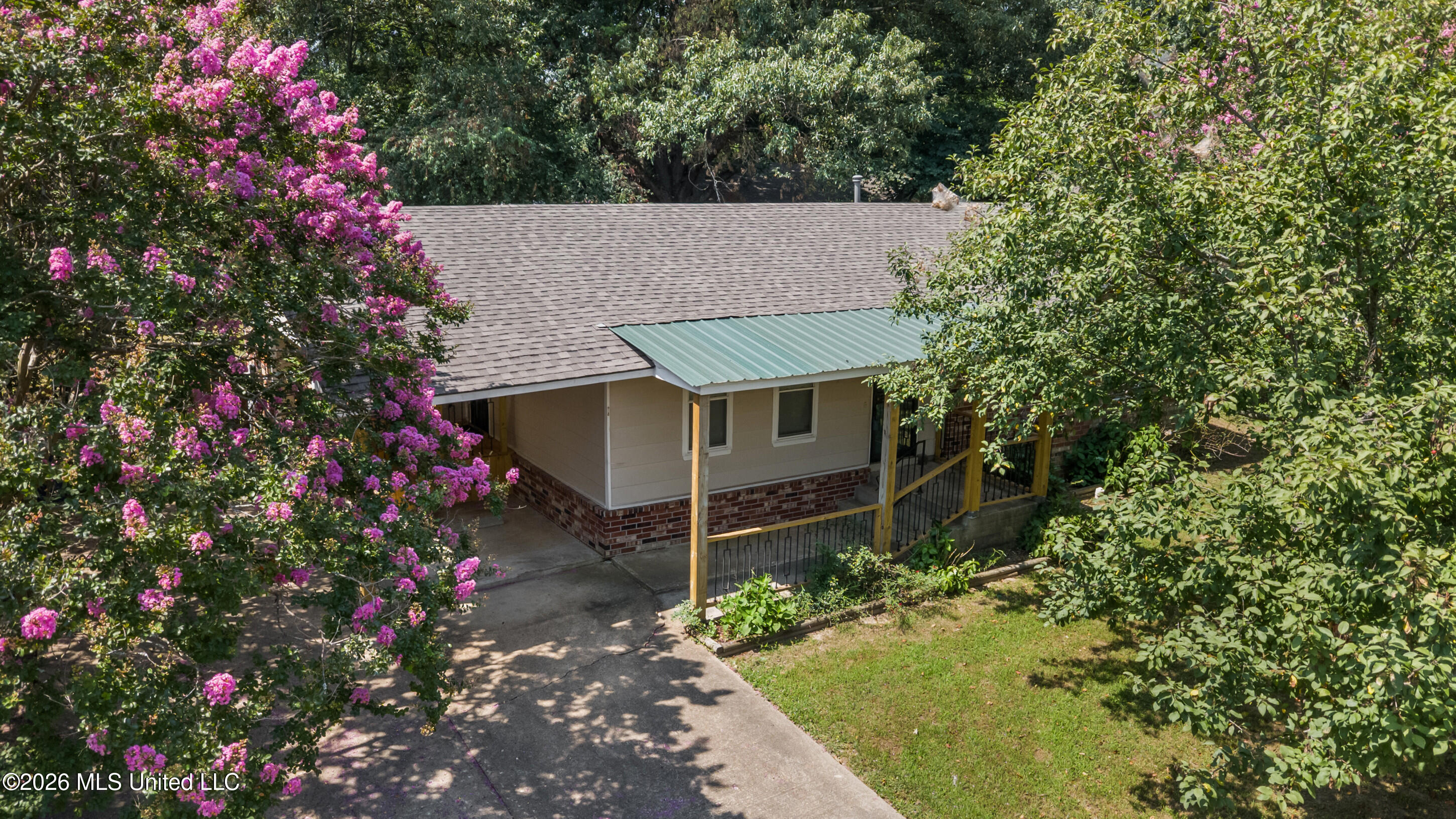 3565 Heathcliff Drive