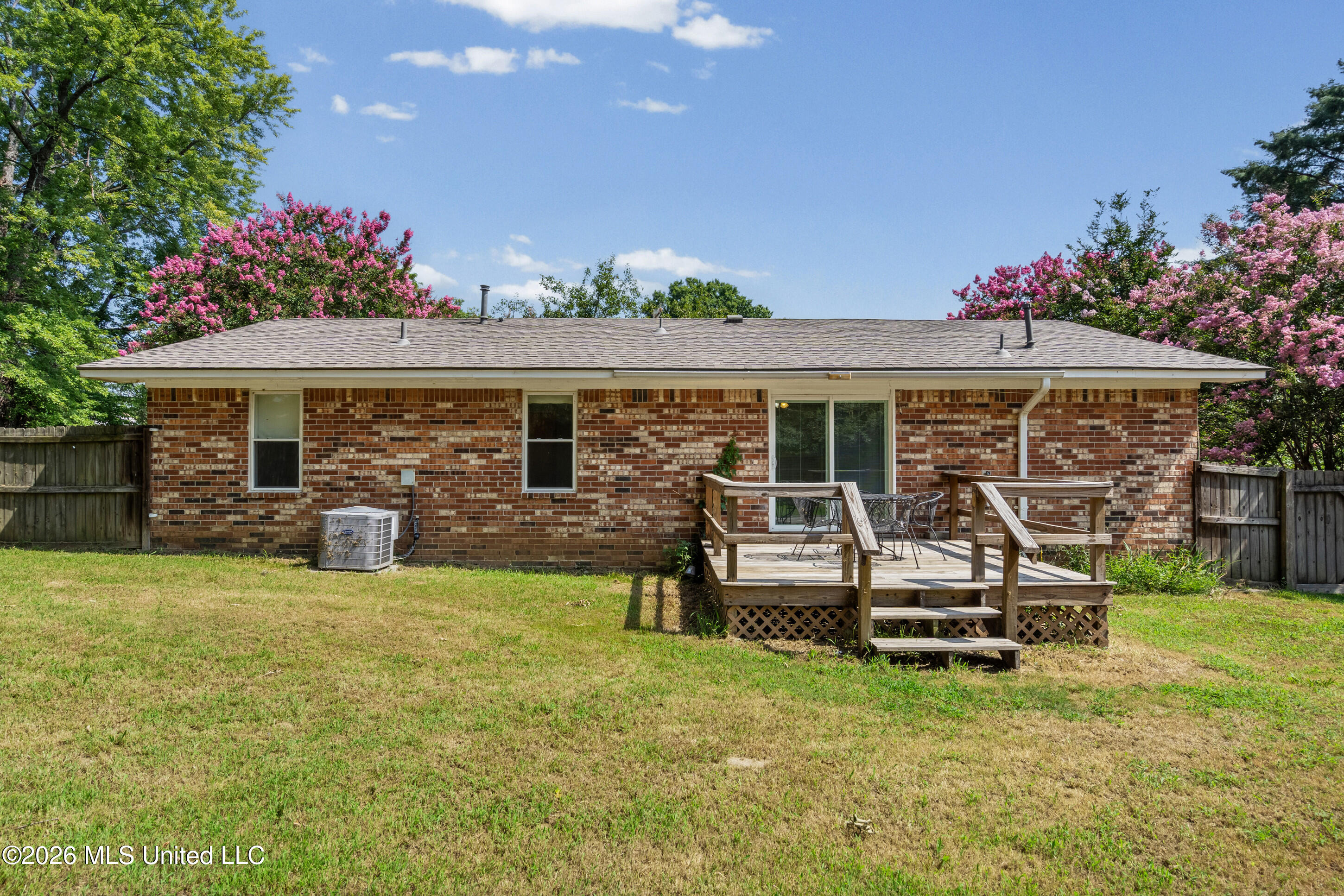 3565 Heathcliff Drive