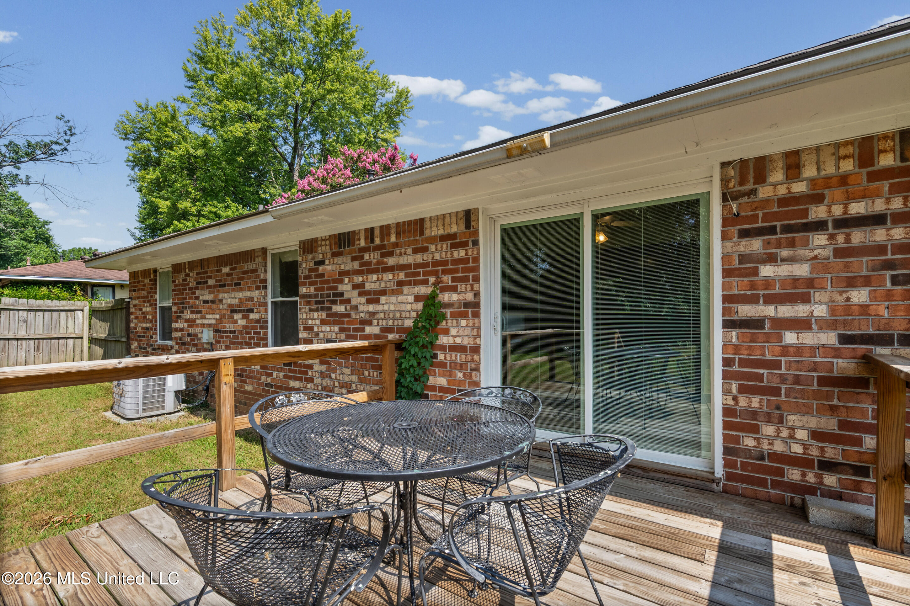 3565 Heathcliff Drive