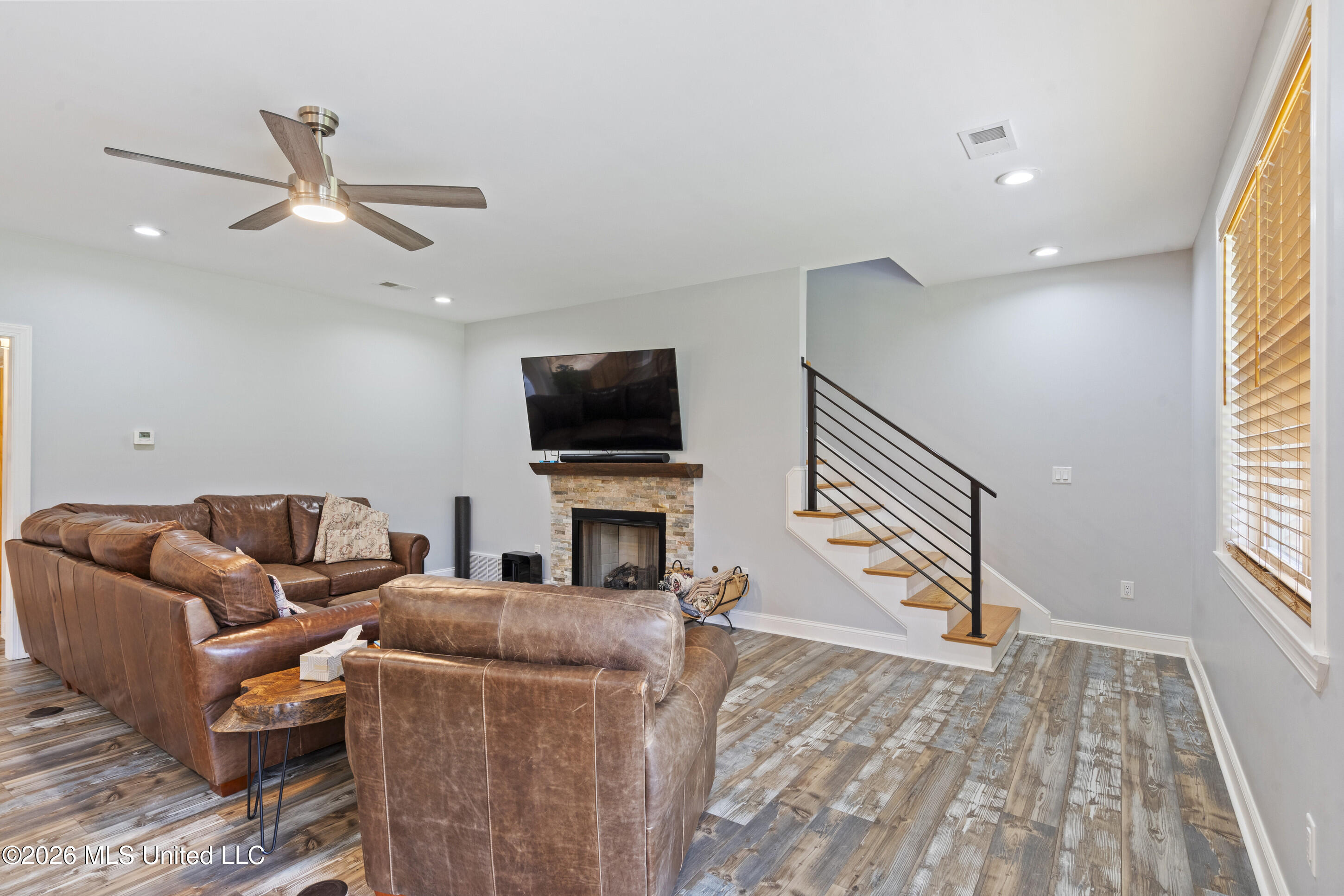 5435 Bright Road