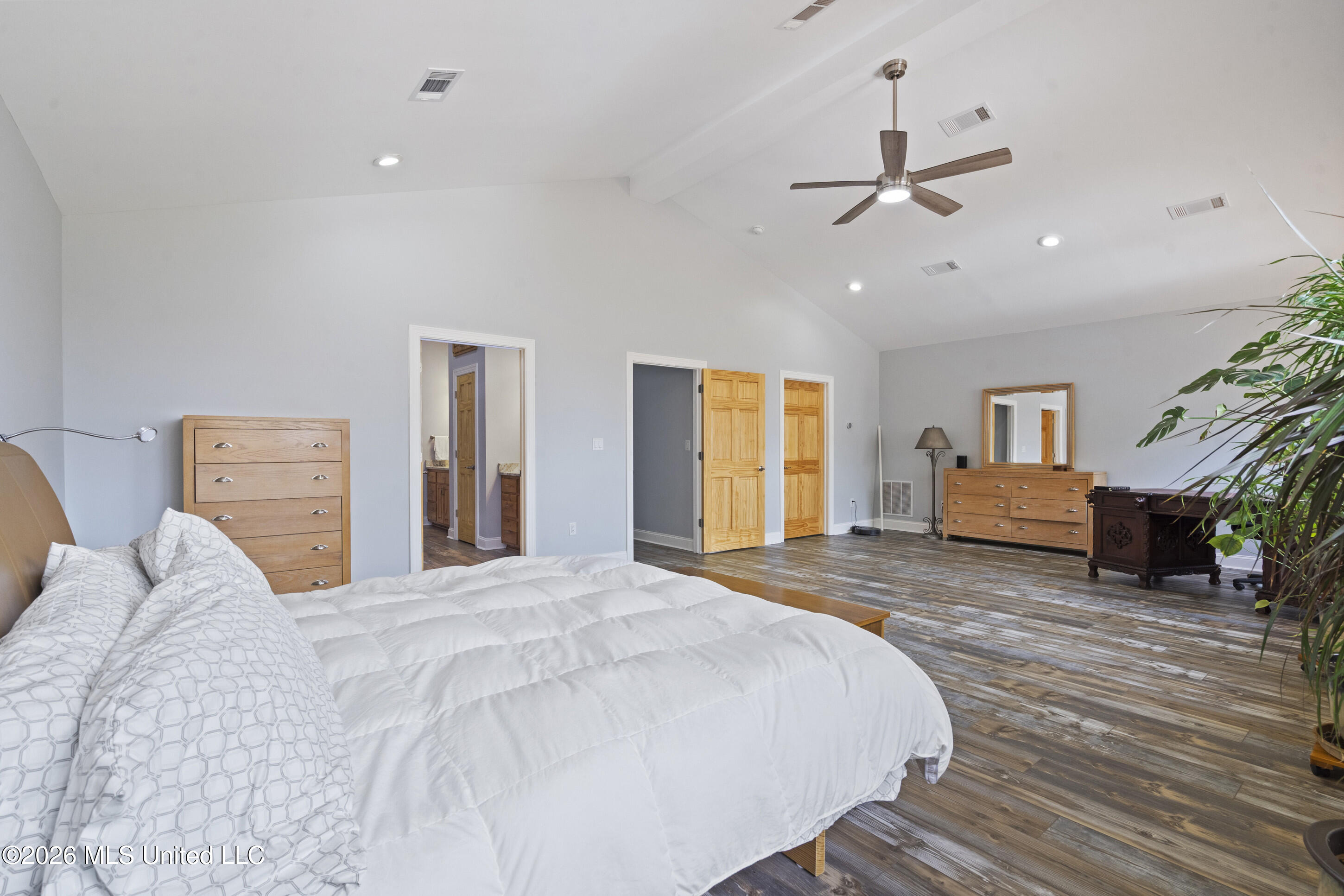 5435 Bright Road