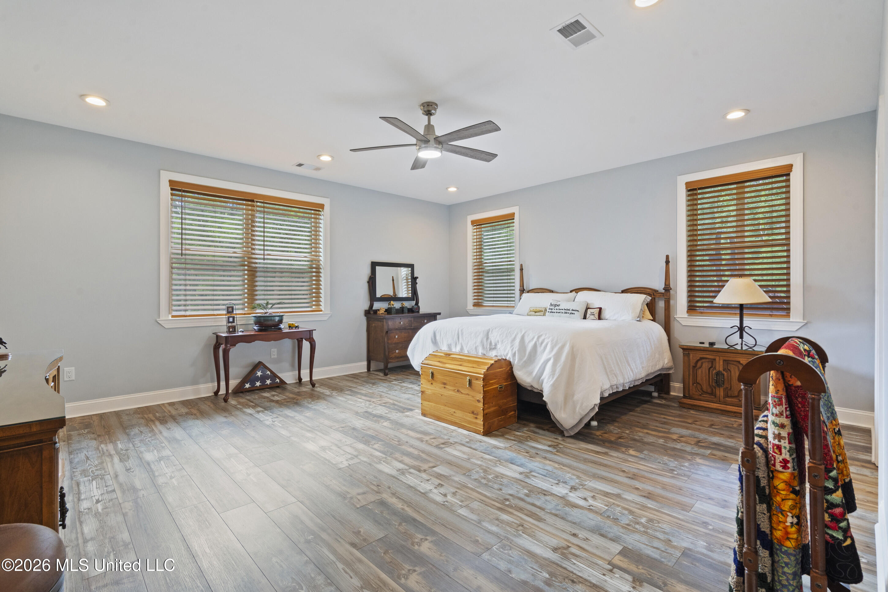 5435 Bright Road