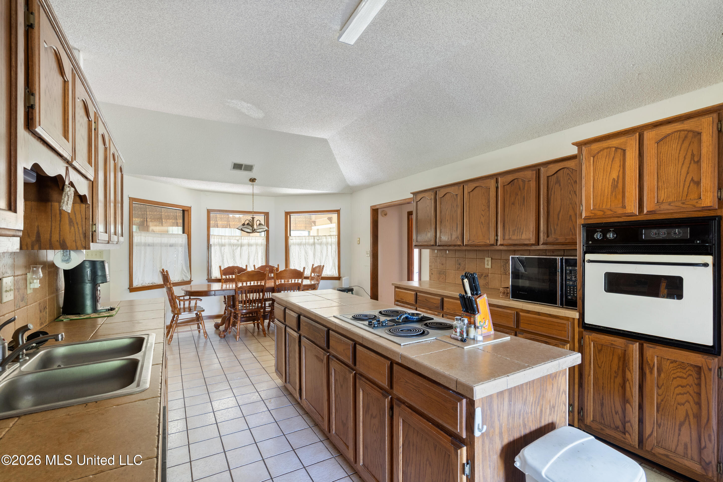 4075 Davall Drive