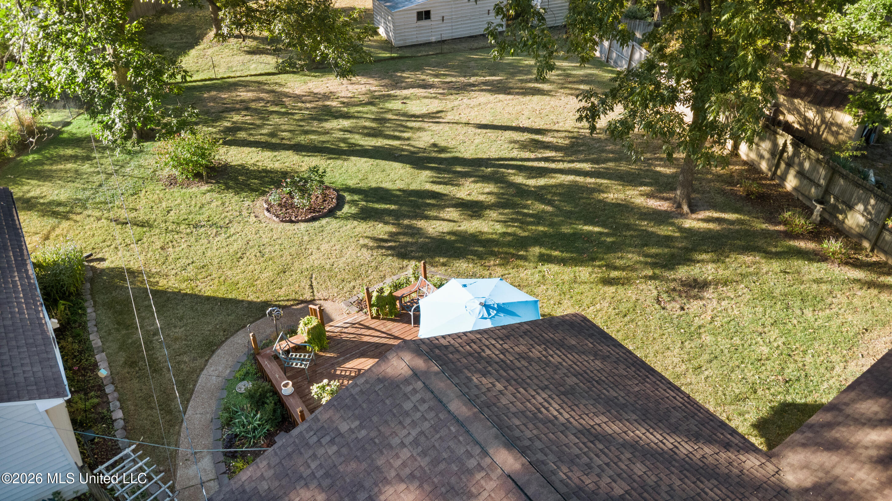 8238 Sara Cove