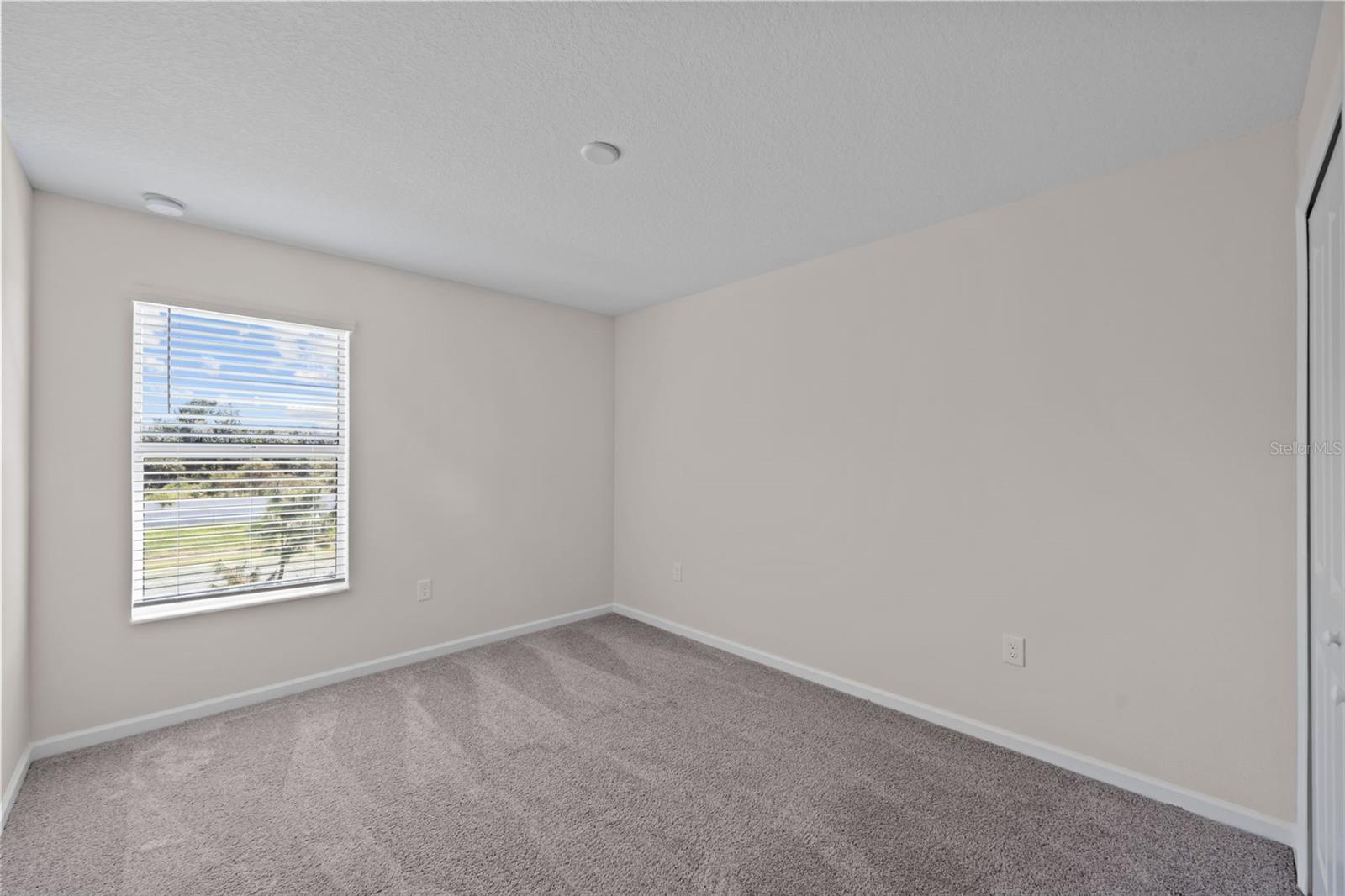 10985 BRIGHTLEAF CT