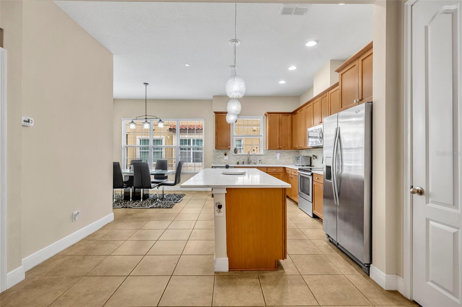 1436 LOBELIA DR