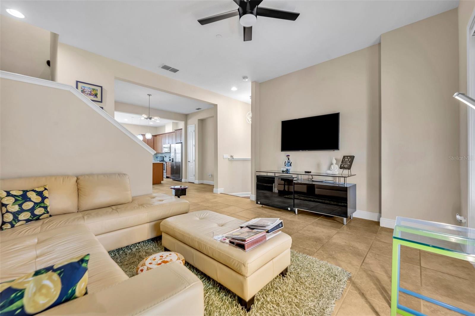 1436 LOBELIA DR
