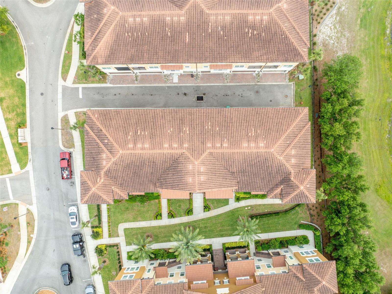 1436 LOBELIA DR