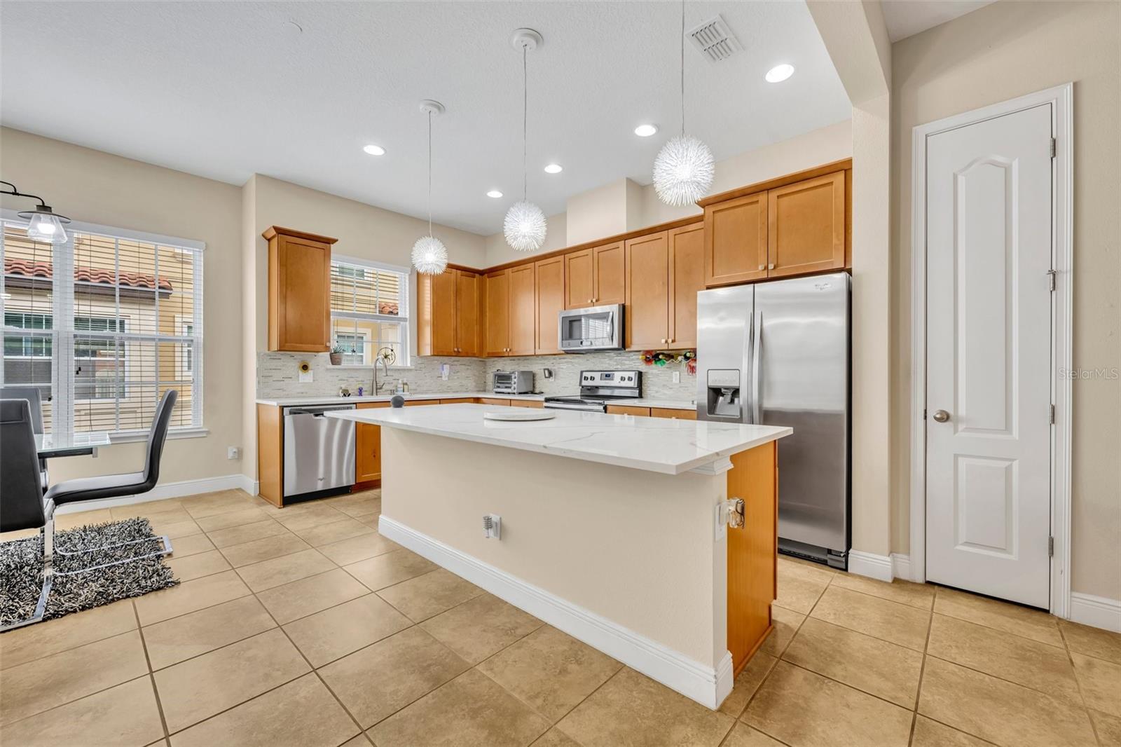 1436 LOBELIA DR